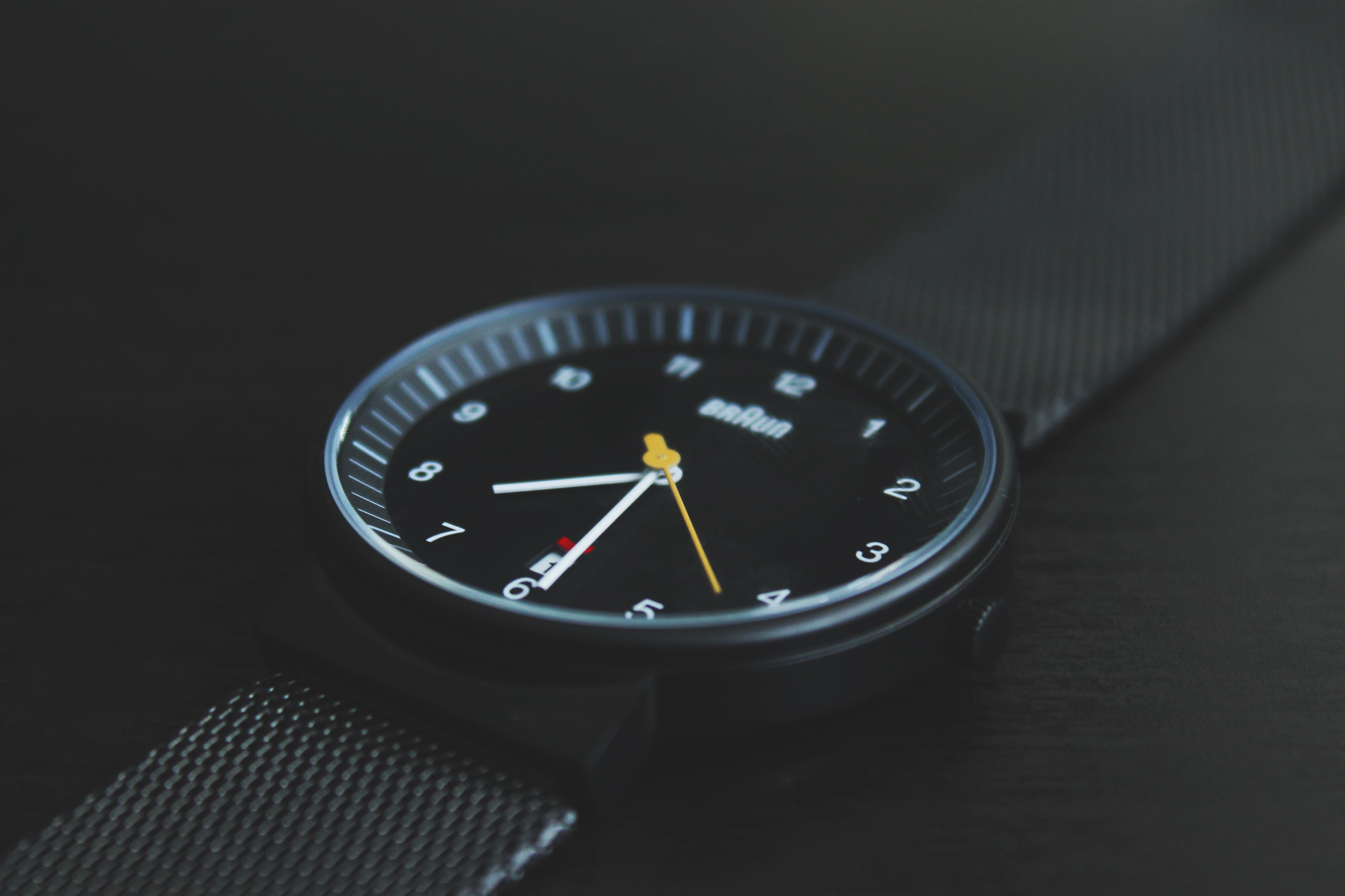 time, studio shot, personal accessory, car, single Object, 4K, round, speed, silver colored, watch, close-up, navigational equipment, accuracy, selective focus, HD Wallpaper