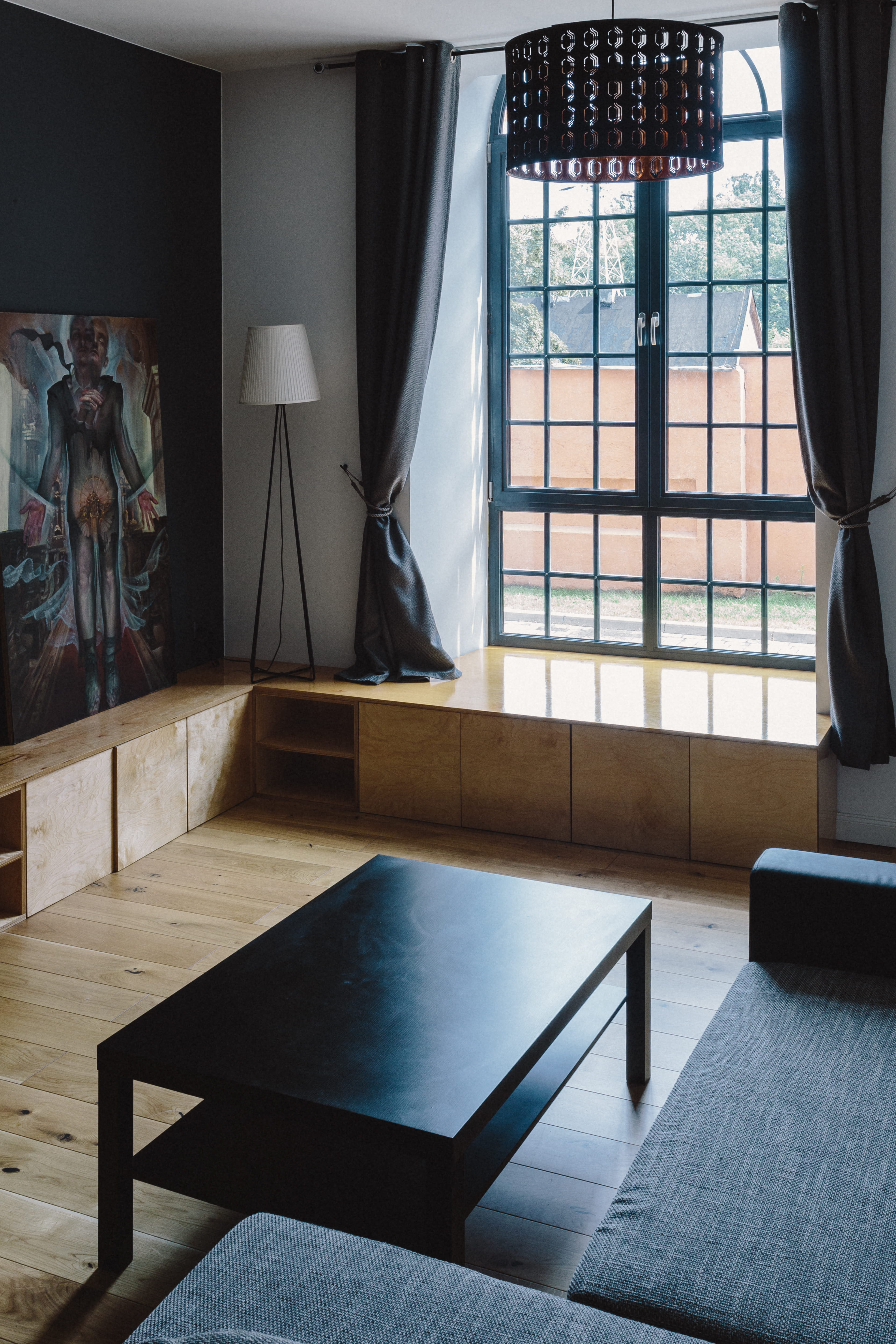 absence, loft, wood - Material, curtain, day, flooring, glass - material, loft apartment, interior design, window, seat, dark walls, domestic Room, reflection, Phone HD Wallpaper