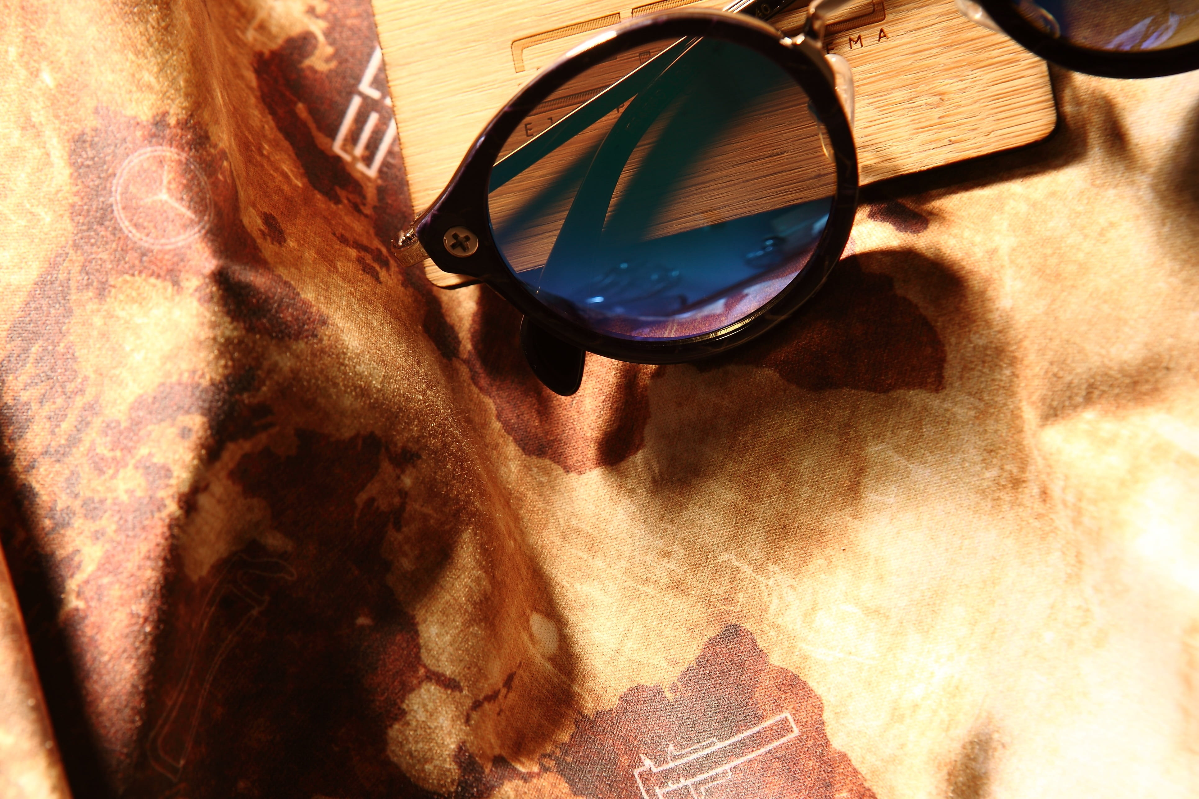 4K, nature, shadow, day, high angle view, Plank, personal accessory, sunlight, land, map of the world, reflection, glasses cloth, eyesight, close-up, still life, HD Wallpaper