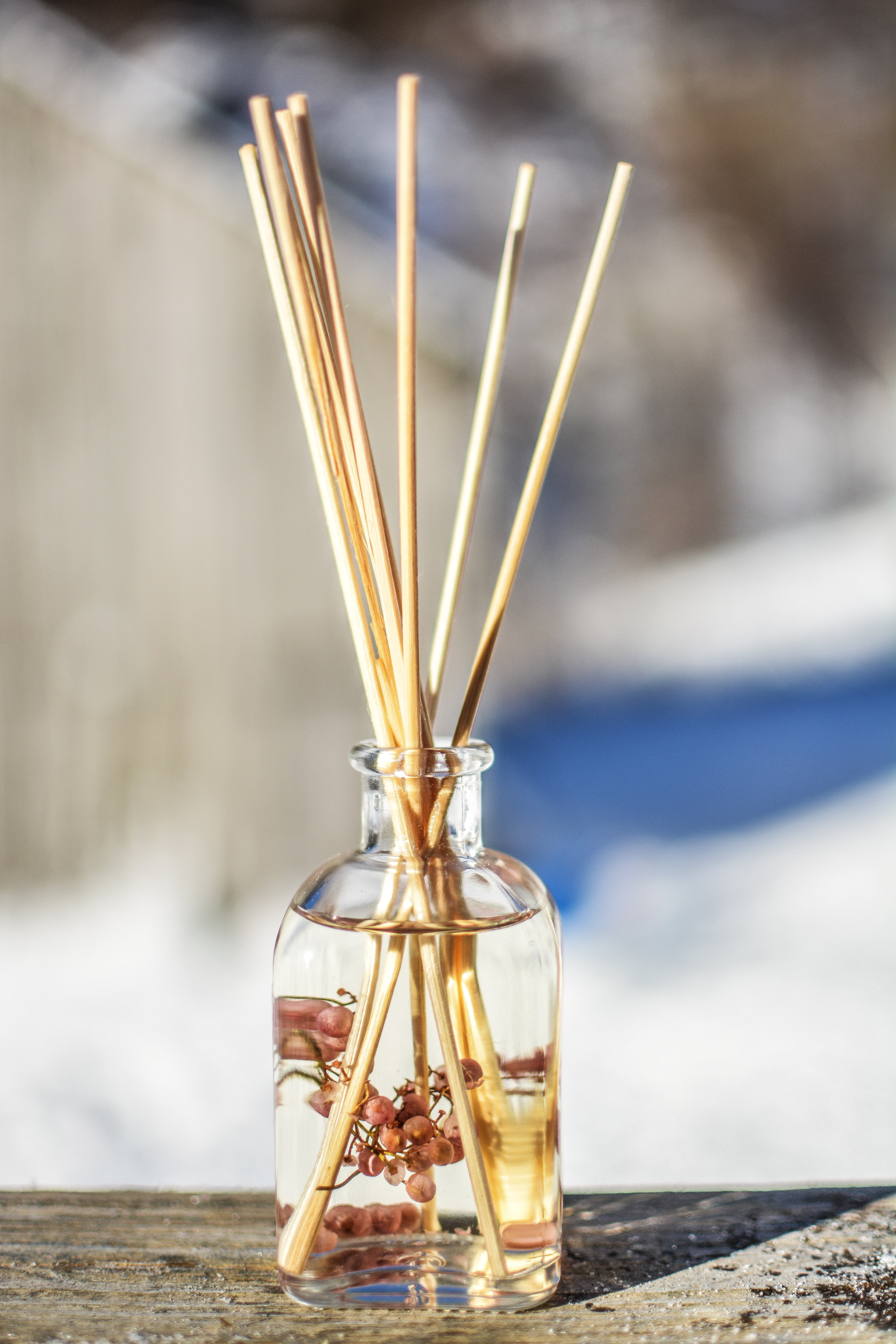 zen, 5K, scented, outdoors, essential oils, wood - material, relaxation, bottle, drinking glass, relax, sticks, beauty in nature, freshness, container, Phone HD Wallpaper