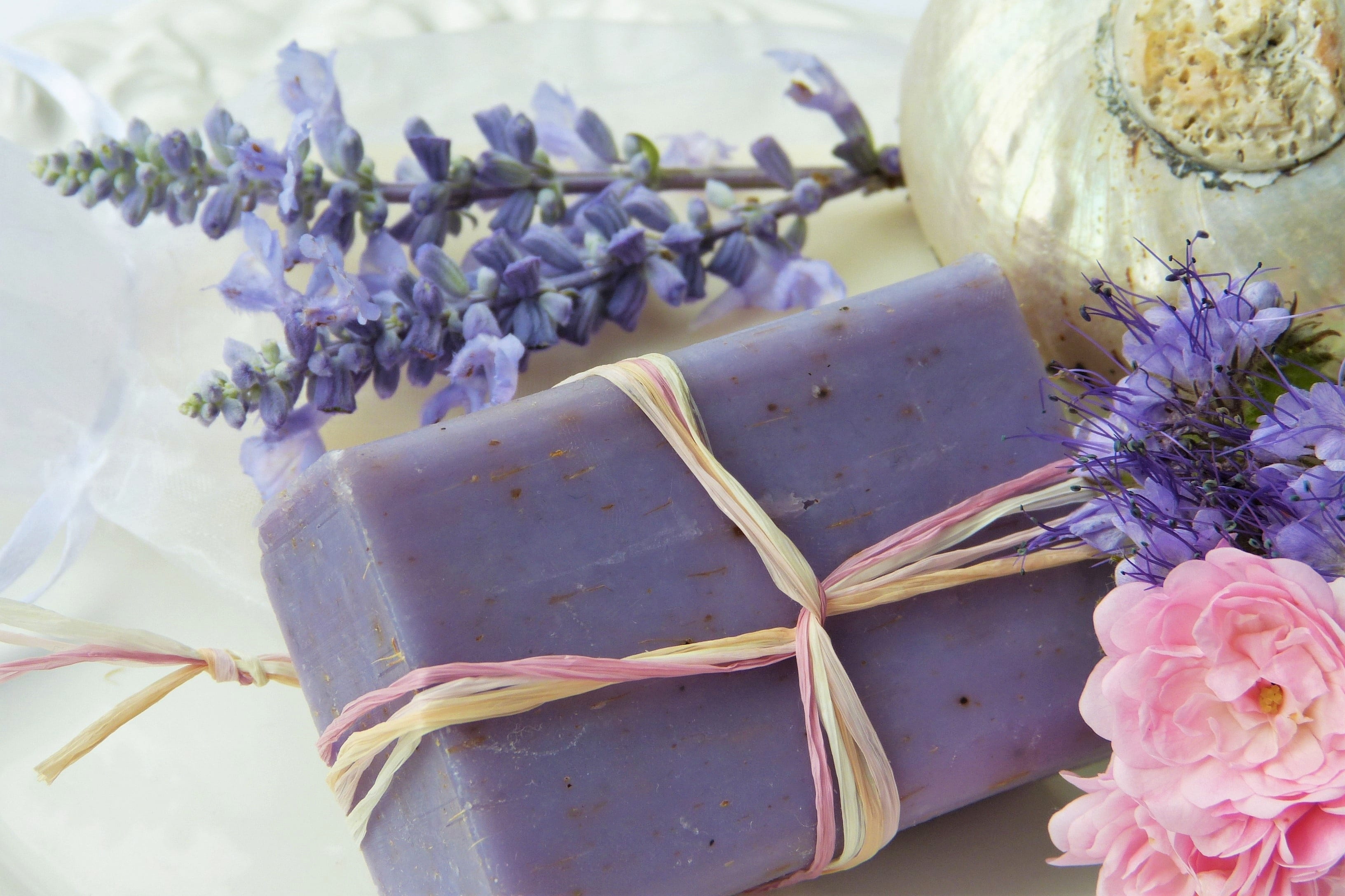 still life, sheeps milk, ingredients, bio, blossom, lavender, flowers, no people, bouquet, skin, lavender flowers, beauty in nature, vulnerability, beauty, HD Wallpaper