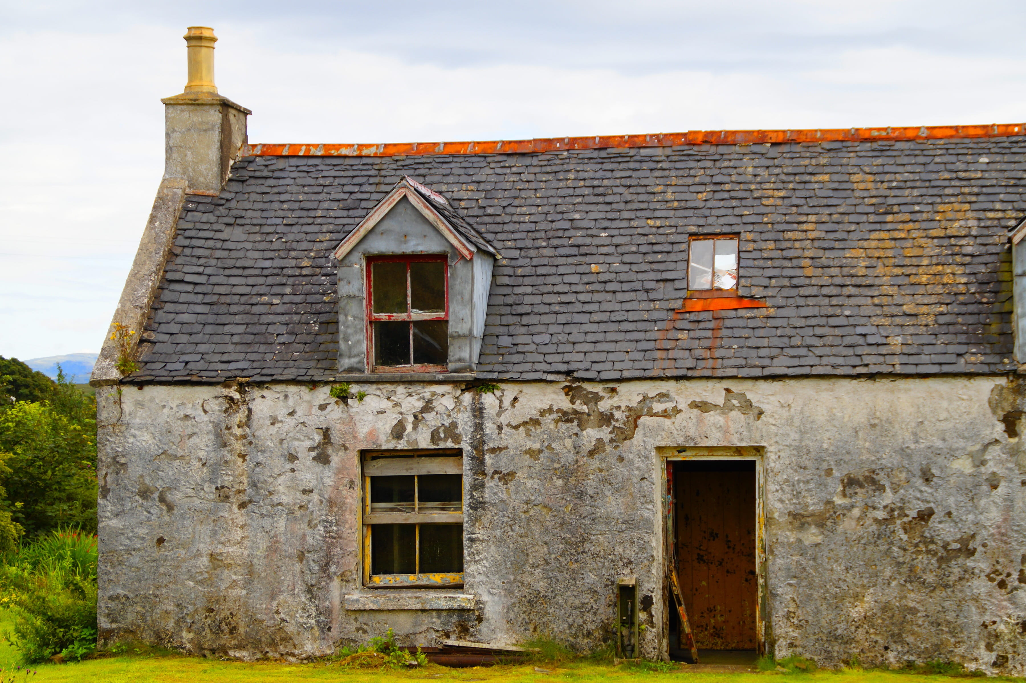residential district, nature, no people, moved, residence, abandoned, building, building exterior, cloud - sky, skye, day, door, entrance, house, broken, HD Wallpaper
