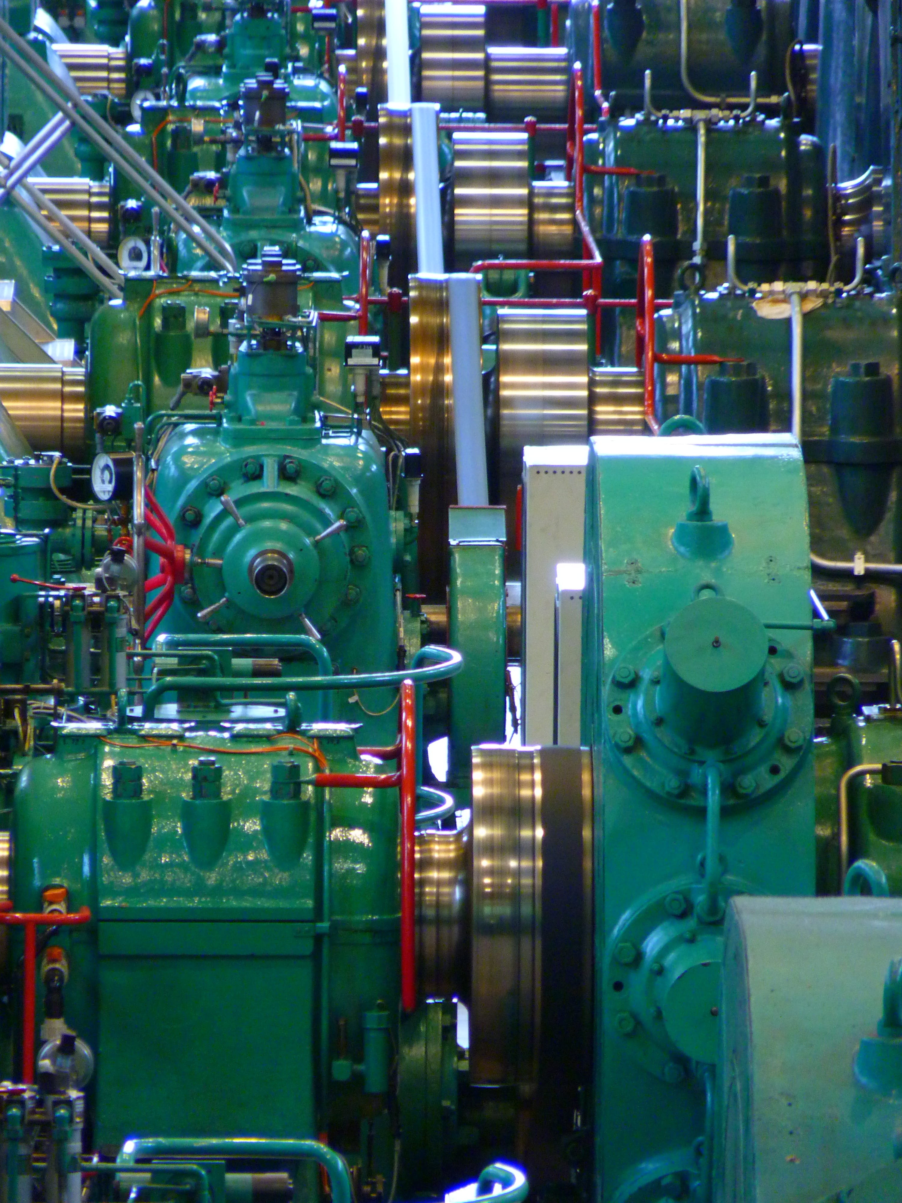 4K, turbine, connection, production line, metal, motion, no people, equipment, industry, automated, conveyor belt, industrial equipment, business, current, Phone HD Wallpaper