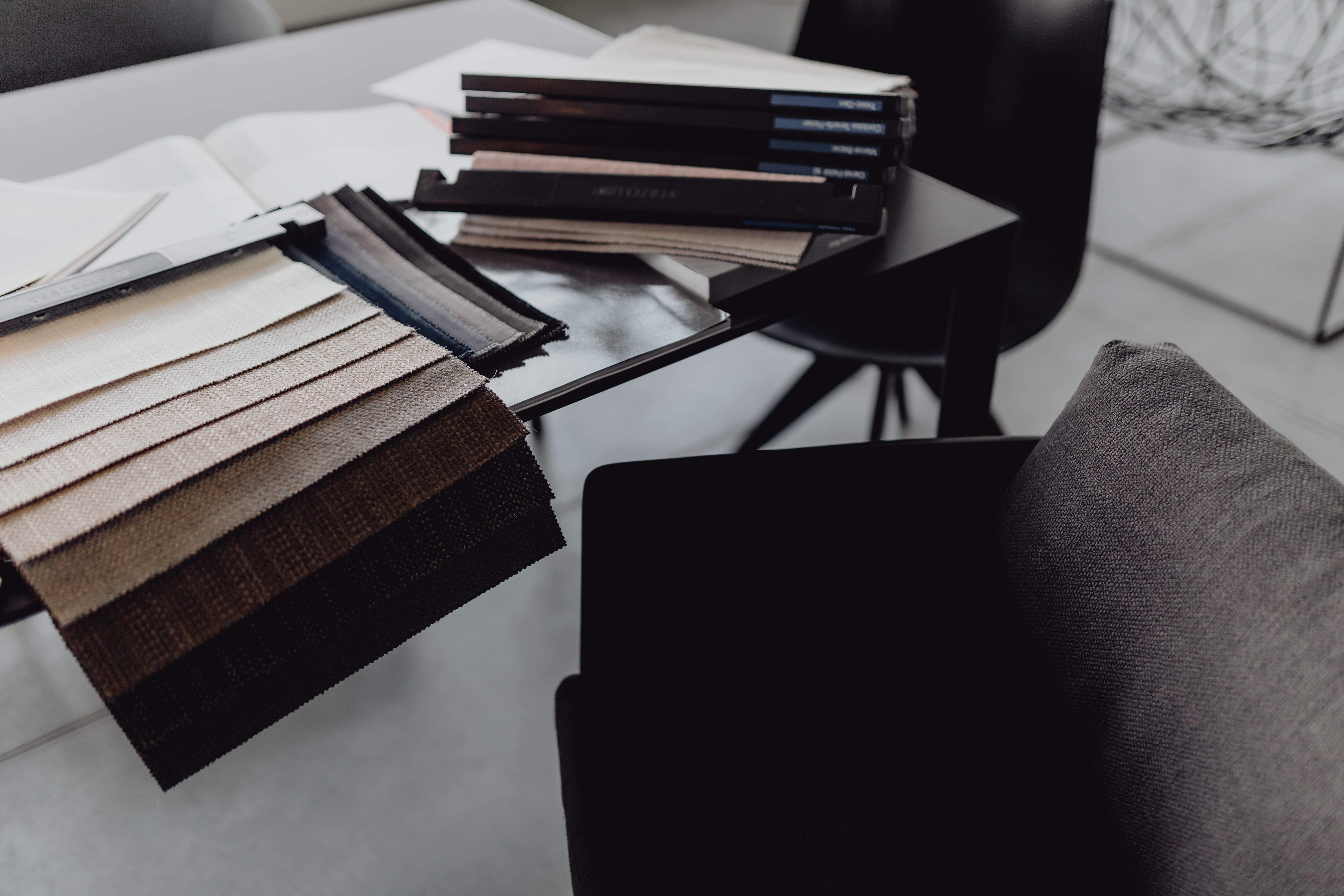 high angle view, wireless technology, studio, pen, laptop, interior designer, black table, indoors, technology, education, desk, contemporary, home office, HD Wallpaper
