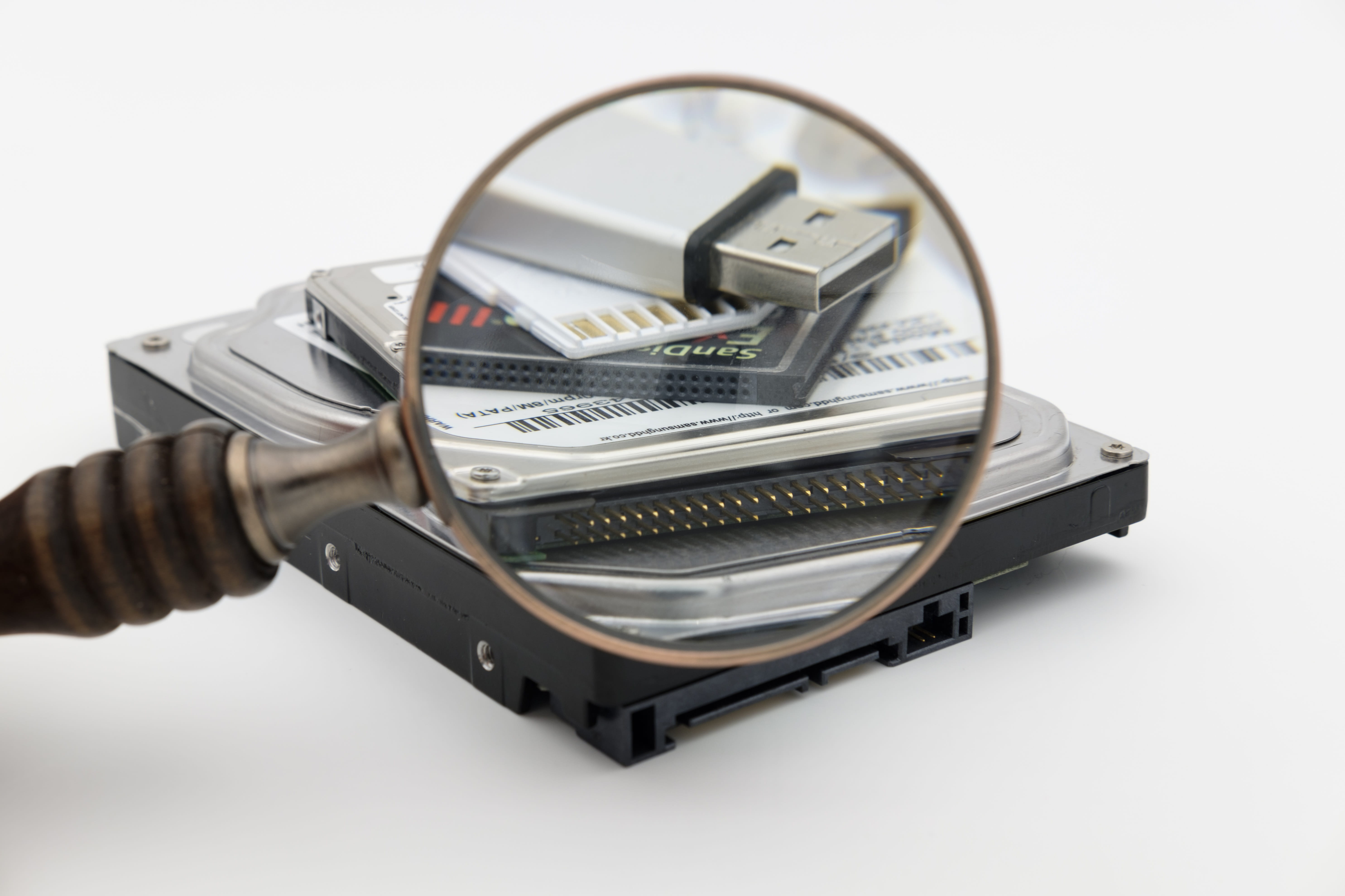 sd card, 5K, data security, cut out, technology, no people, storage medium, data, usb stick, theft, data theft, hardware, black color, hdd, finance, studio shot, HD Wallpaper