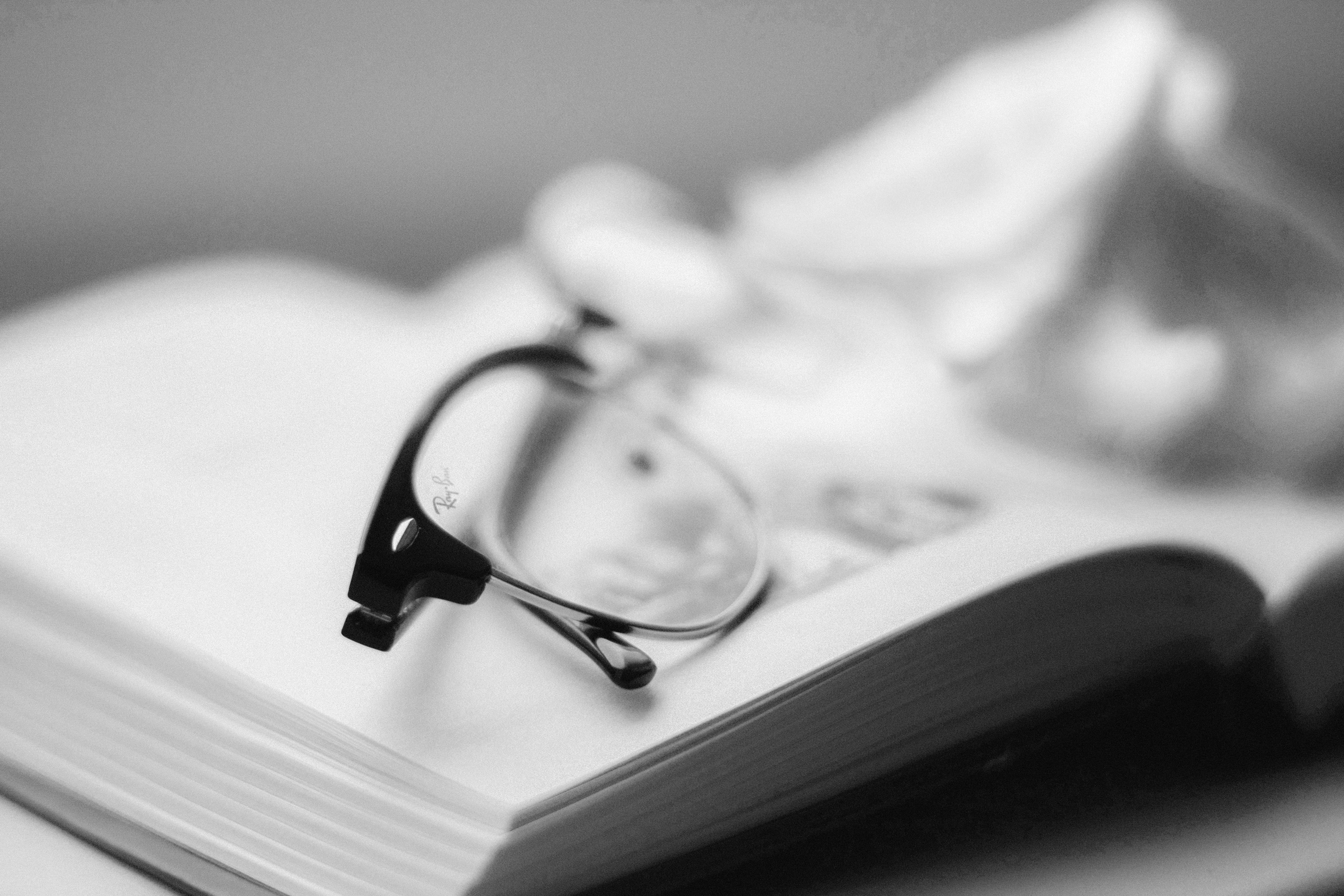 close-up, page, read, book bindings, focus on foreground, black, top, personal accessory, frames, black and white, study, knowledge, reminder, diary, paper, HD Wallpaper