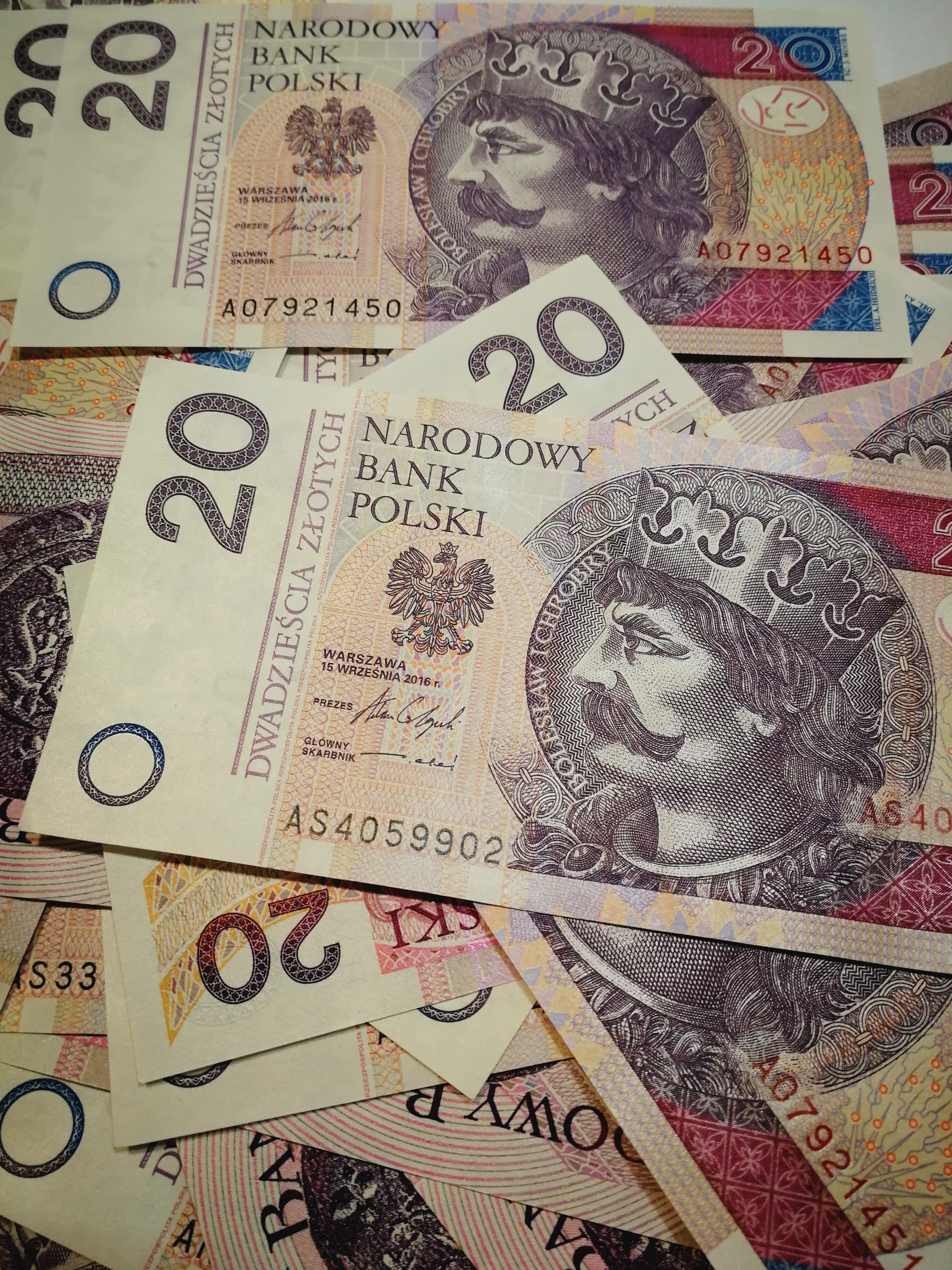 polish zloty, wealth, five, shopping, close-up, taxes, polish banknotes, Safe, Money, communication, bill, pay, coins, uSA, banking, payment, bills, Gold, Phone HD Wallpaper