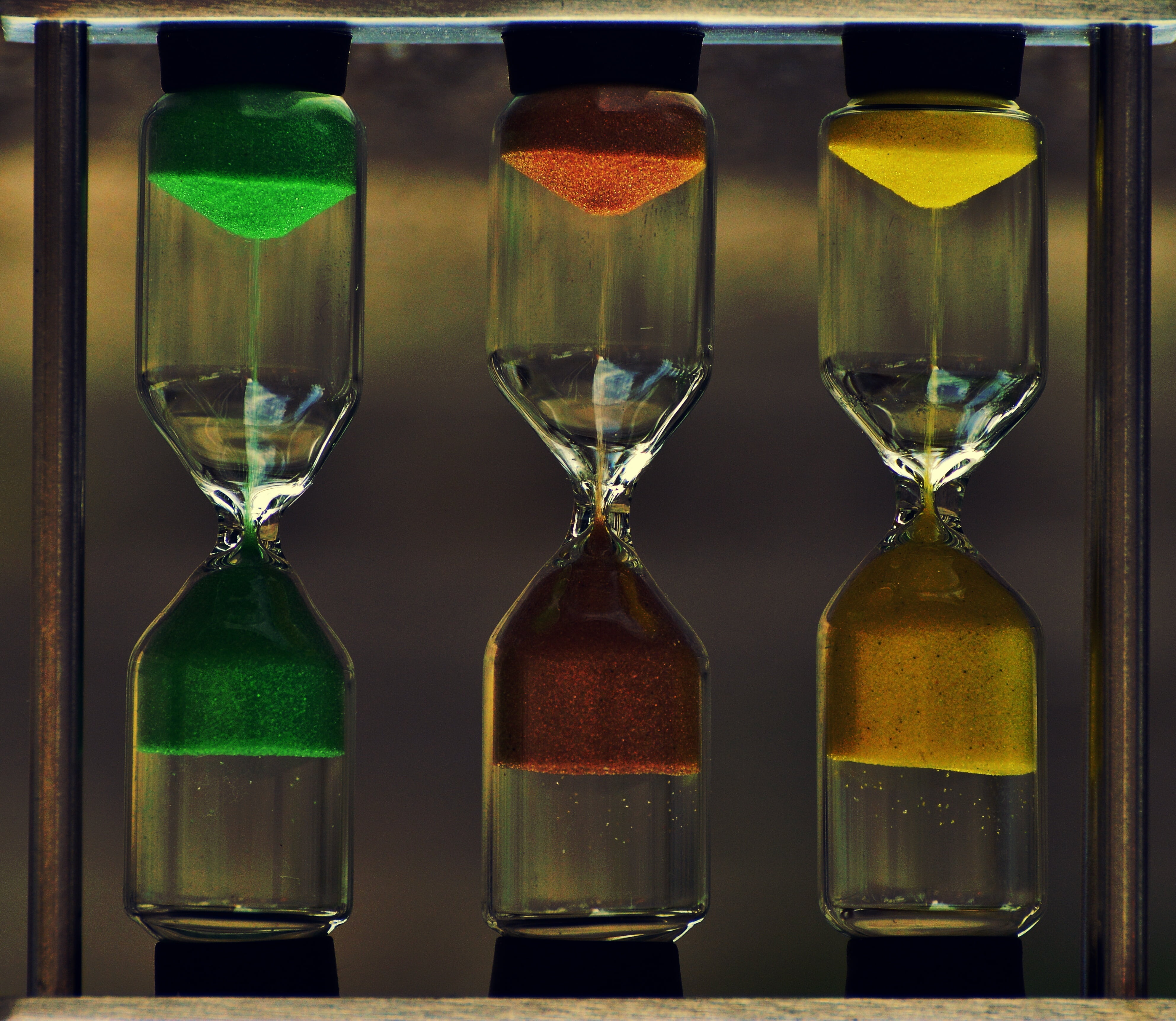 transience, close-up, sand, tense, hourglass, container, hurry up, group of objects, topsy-turvy world, conversely, green color, time, temporal distance, HD Wallpaper