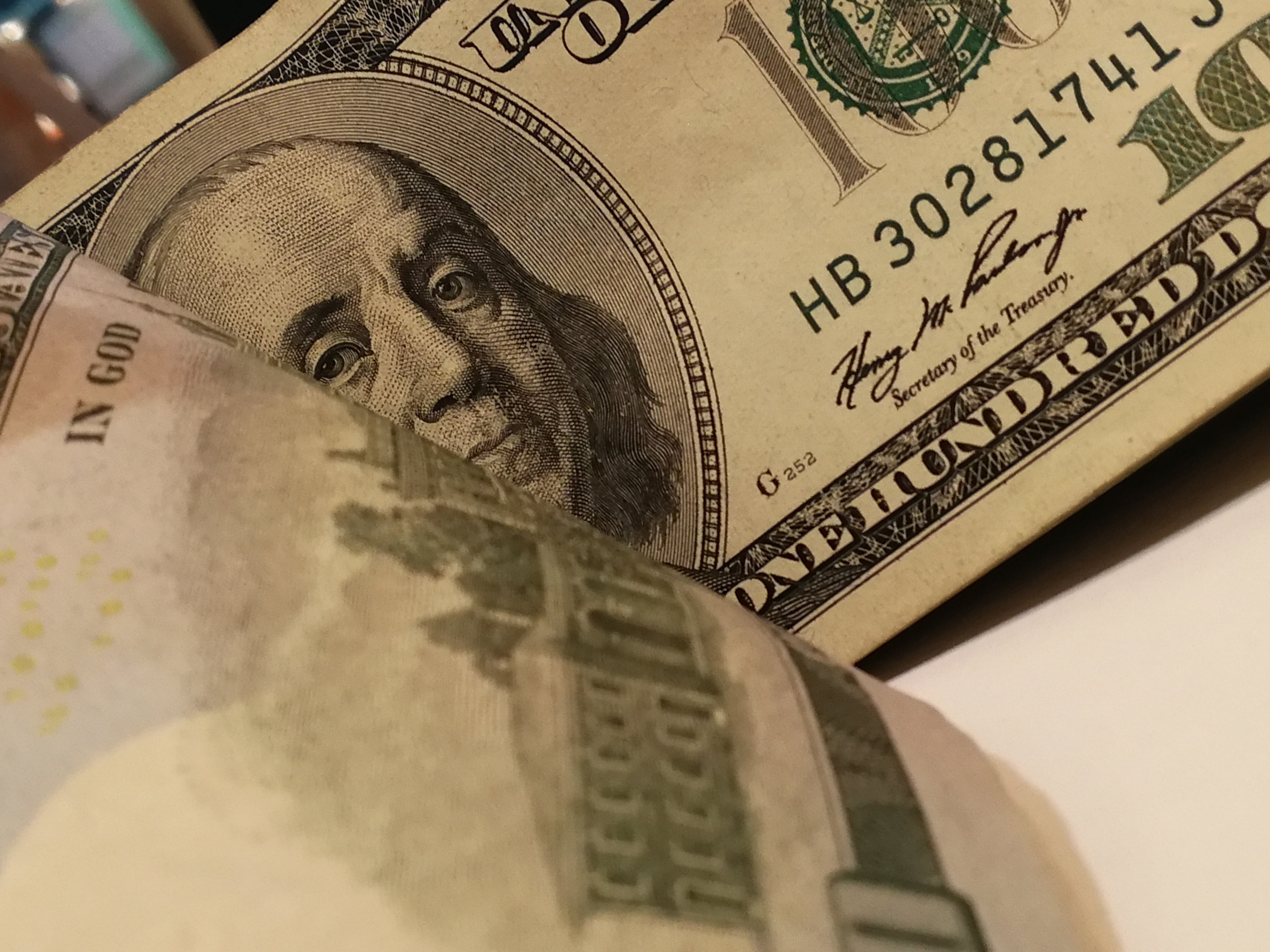 amount, dime, shopping, pay, one, indoors, euro banknotes, corporate business, still life, number, male likeness, save, coins, backgrounds, close-up, dollars, HD Wallpaper