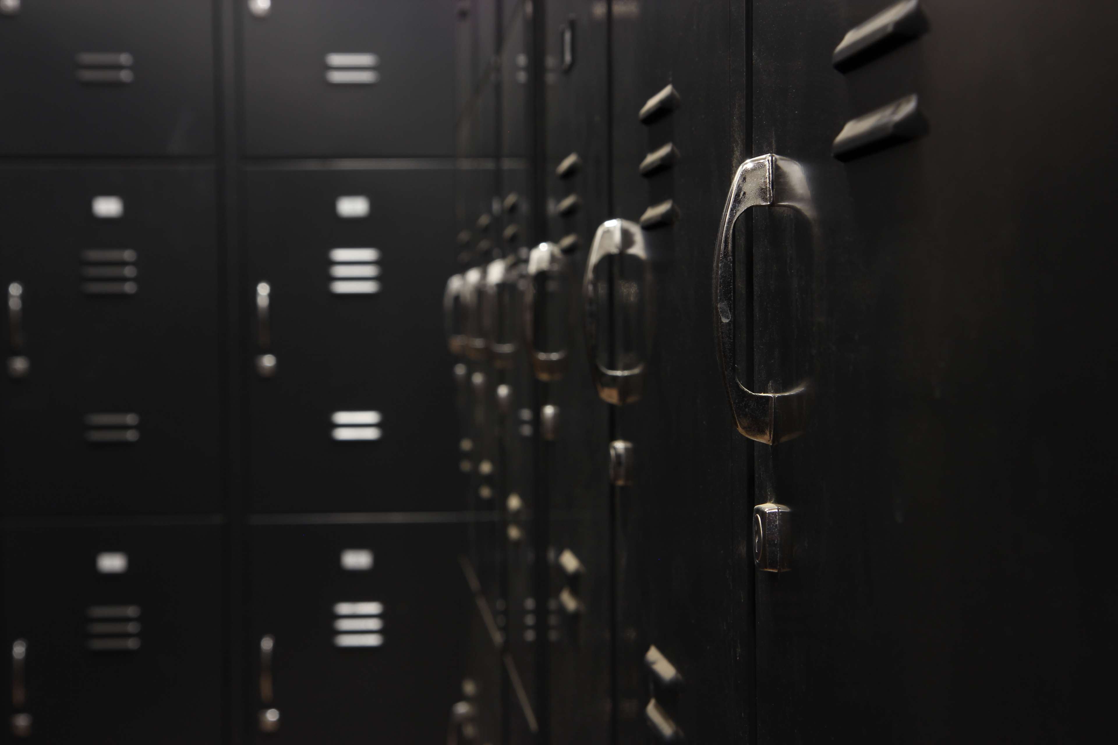 bottle, business, storage compartment, repetition, 4K, indoors, side by side, building, arrangement, lockers, protection, large group of objects, wood - material, HD Wallpaper