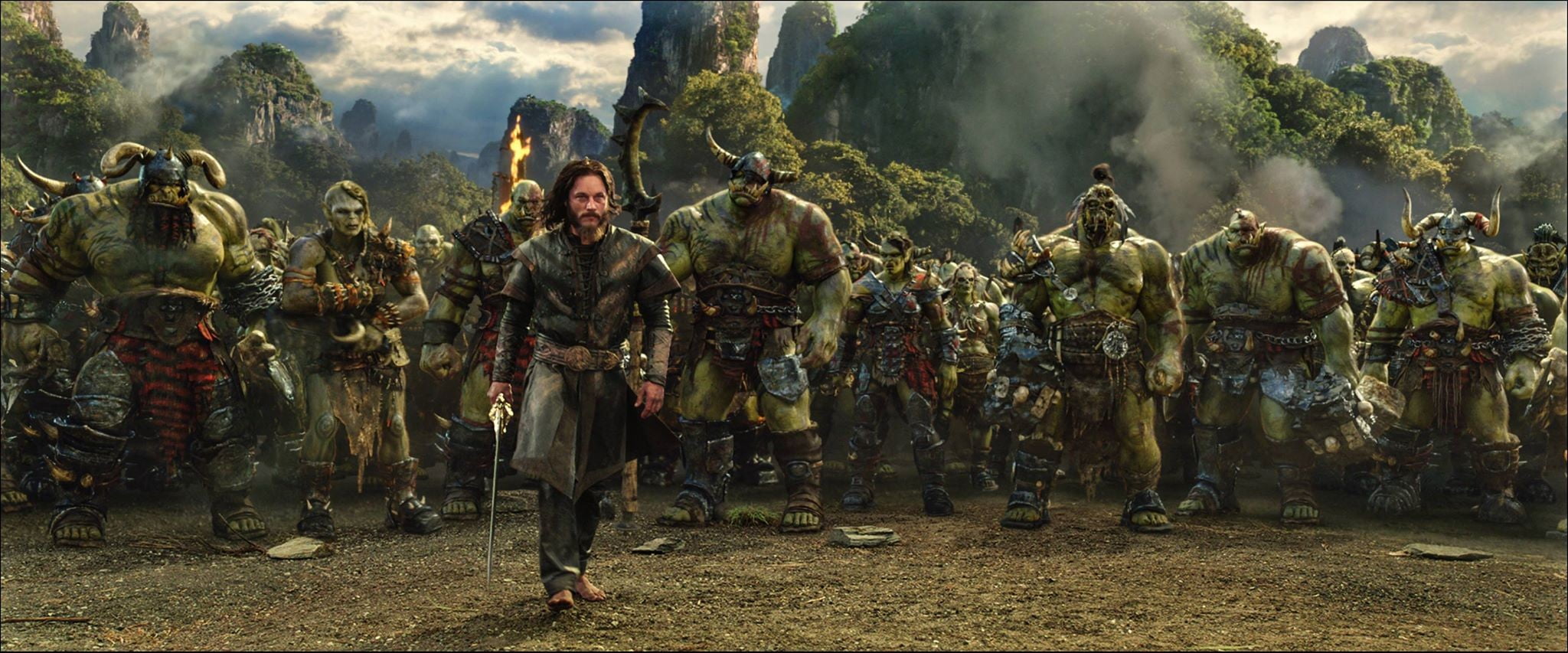 men, architecture, conflict, communication, movies, military, aggression, the past, war, smoke - physical structure, history, armed forces, Warcraft, security, HD Wallpaper