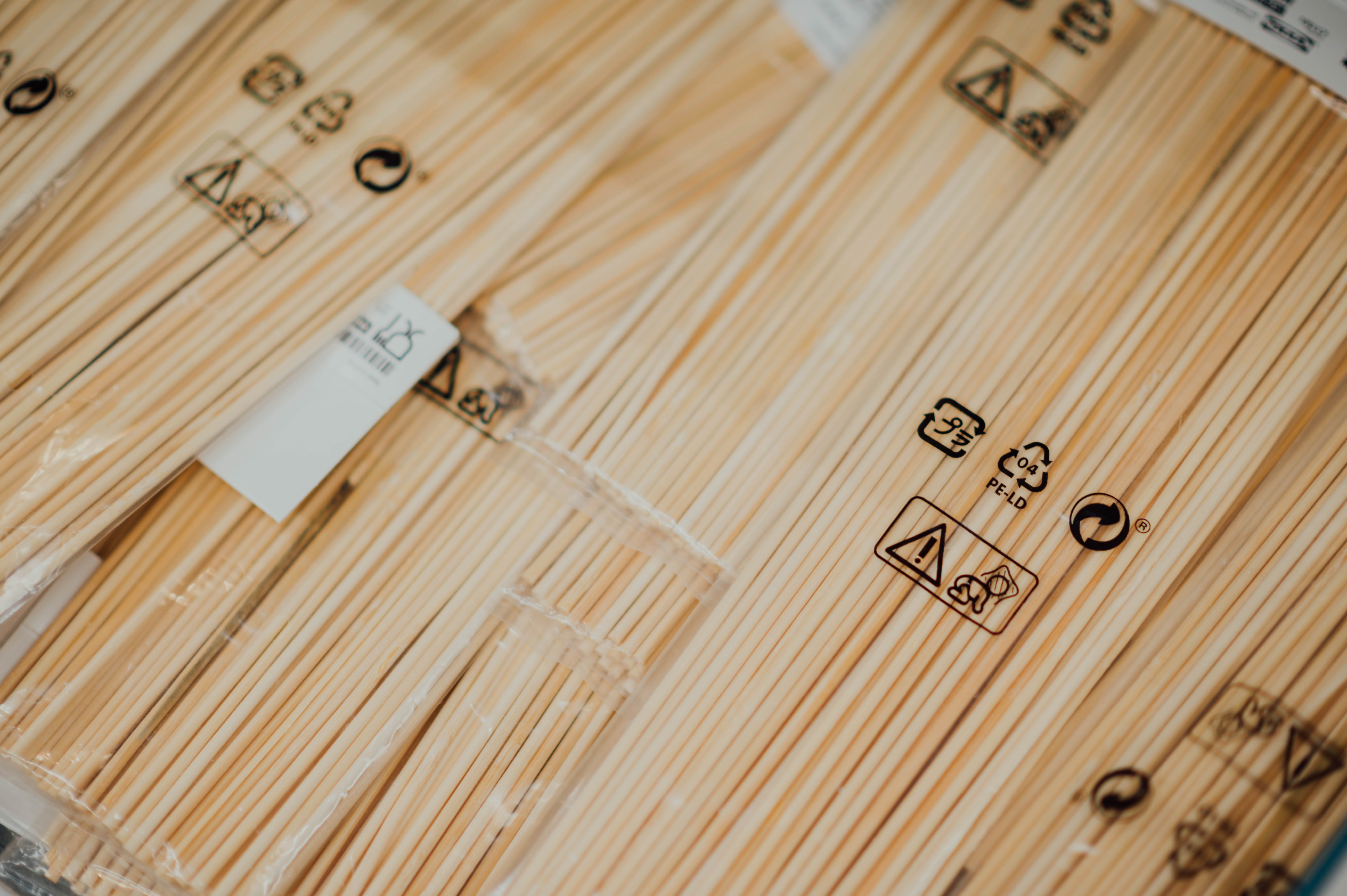 calligraphy, number, electrical device, western script, high angle view, box, wood - material, wood, paper, home decor, arrangement, instrument of measurement, HD Wallpaper