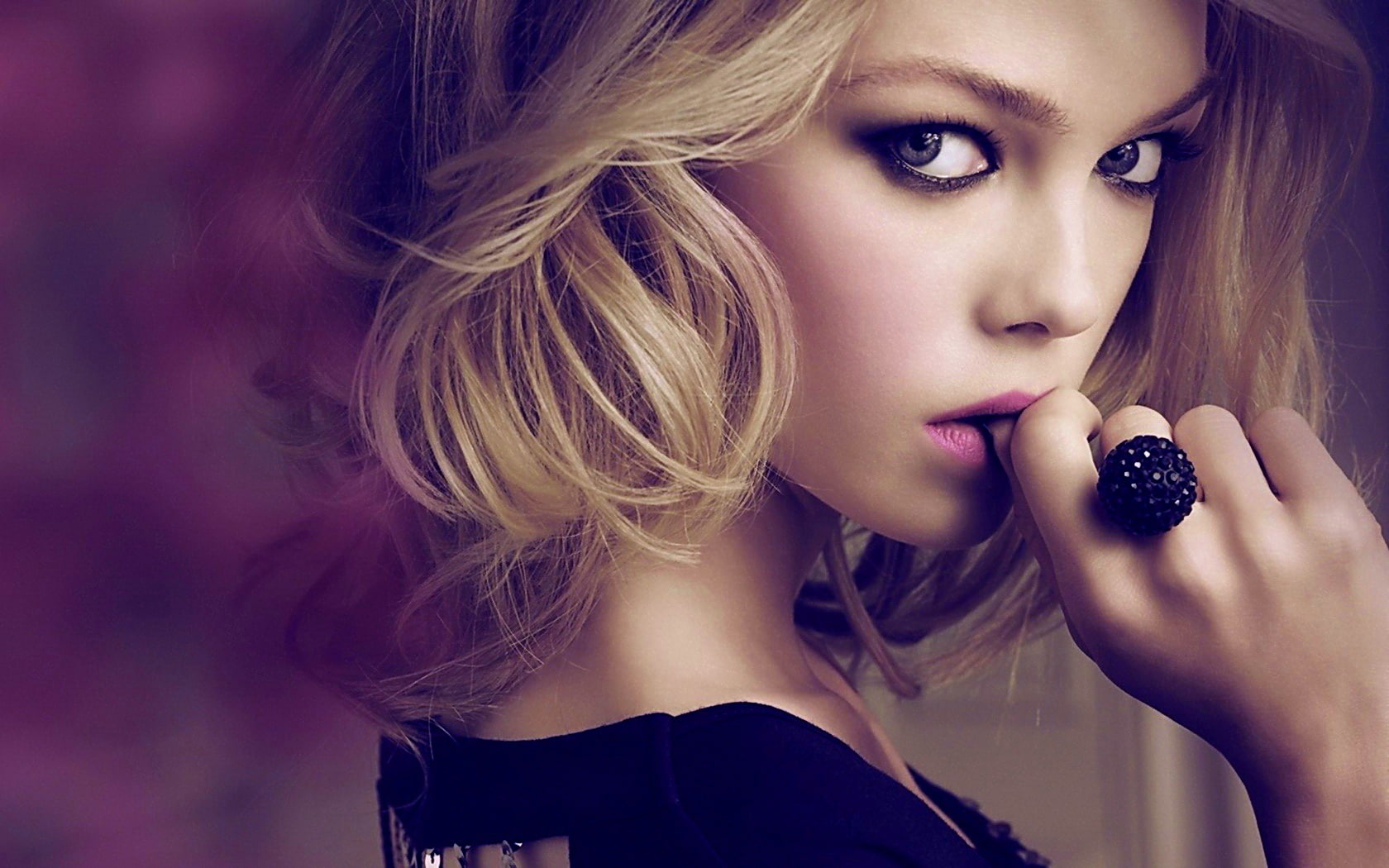 eyes, beautyful, siri, woman, 720P, girl, blonde, tollerod, face, brown, HD Wallpaper