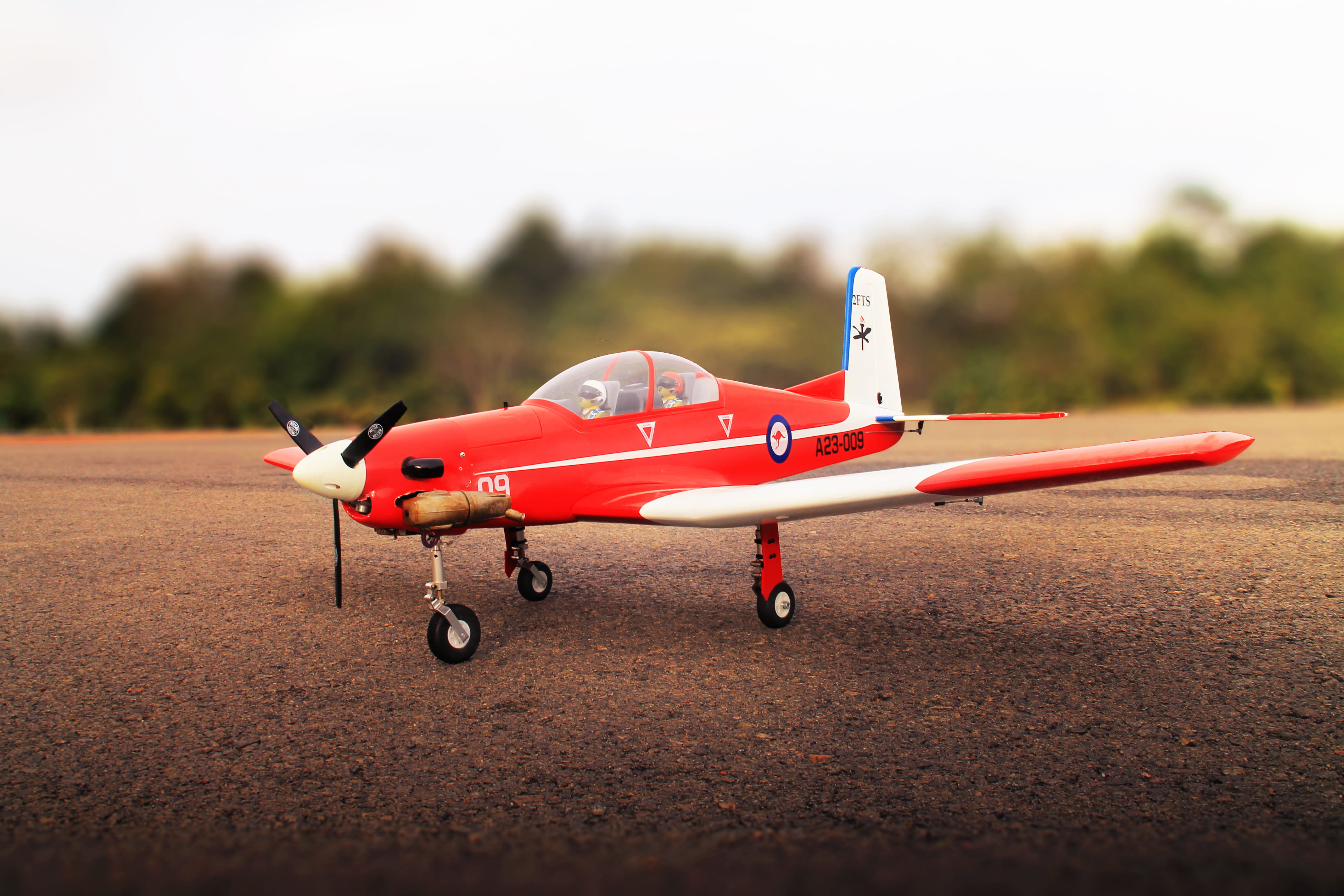 airport, mode of transportation, rcscale, retro styled, nature, air vehicle, plane, fly, controlled, day, rcplane, single object, sky, side view, antique, HD Wallpaper
