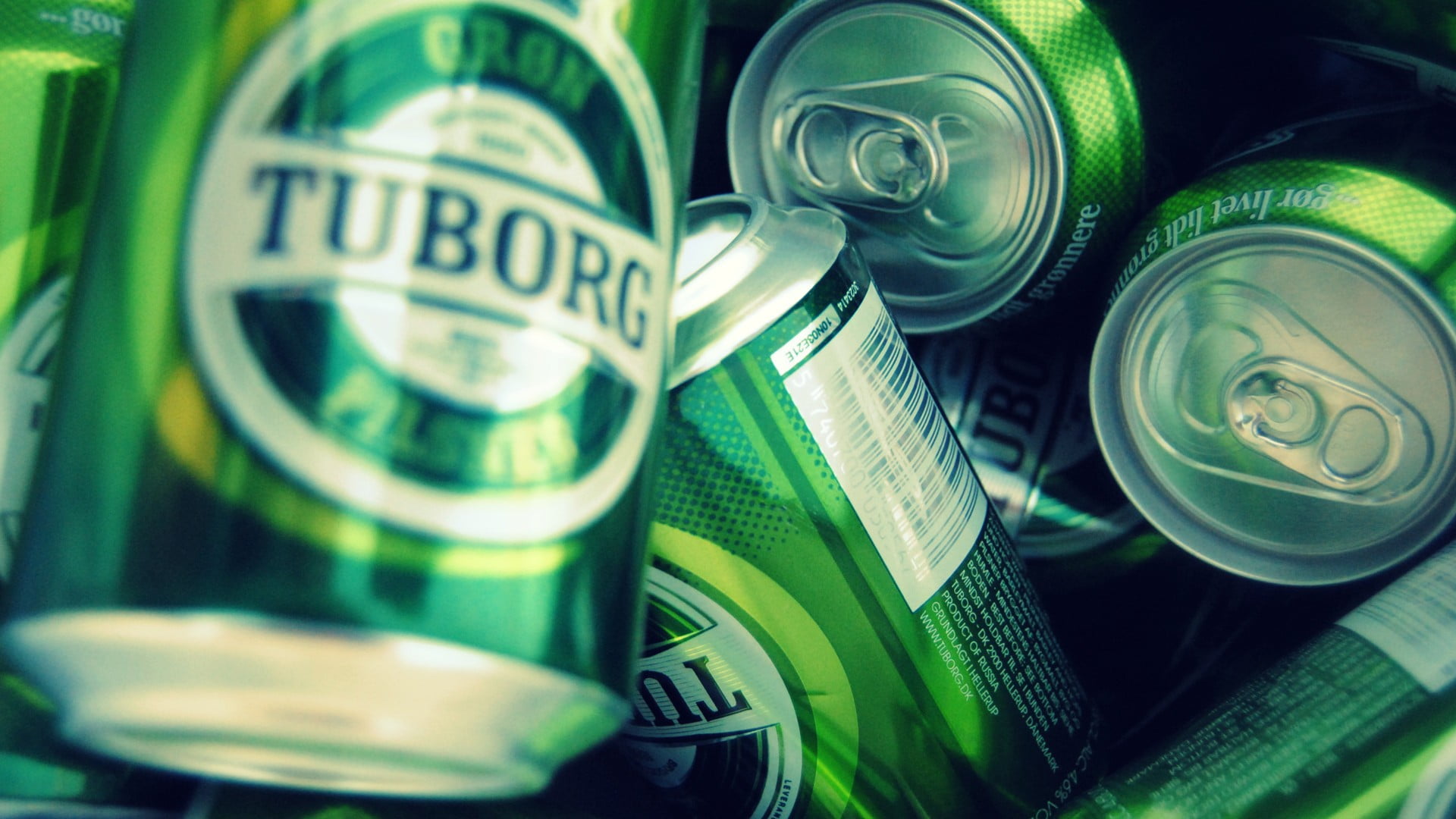 lot, beer, glass - material, food and drink, metal, green, can, refreshment, no people, Tuborg, still life, alcohol, container, 1080P, beer - alcohol, HD Wallpaper