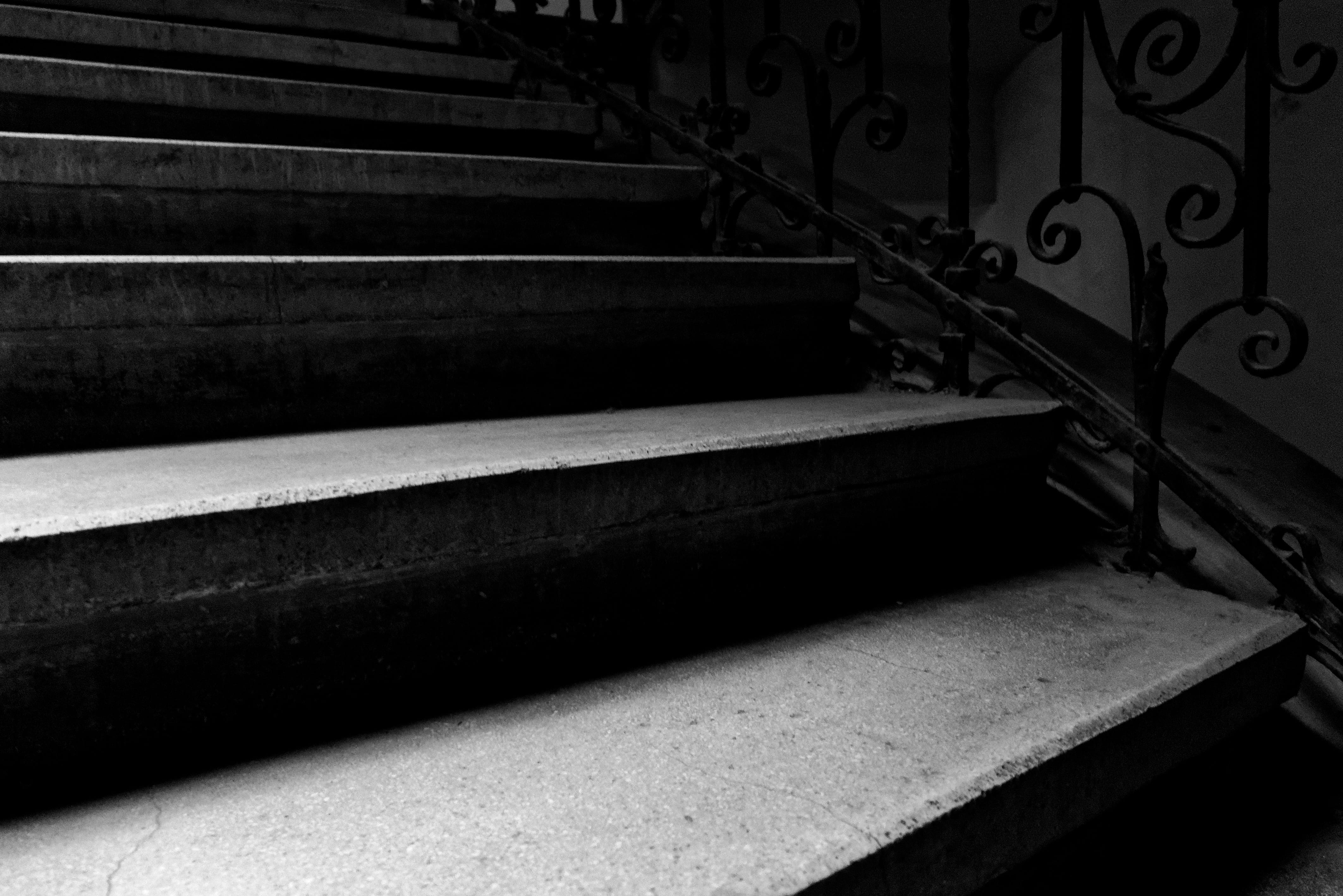 4K, staircase, high angle view, building, wall - building feature, no people, indoors, absence, pattern, hopes, architecture, stairs, shadow, mai mano house, HD Wallpaper