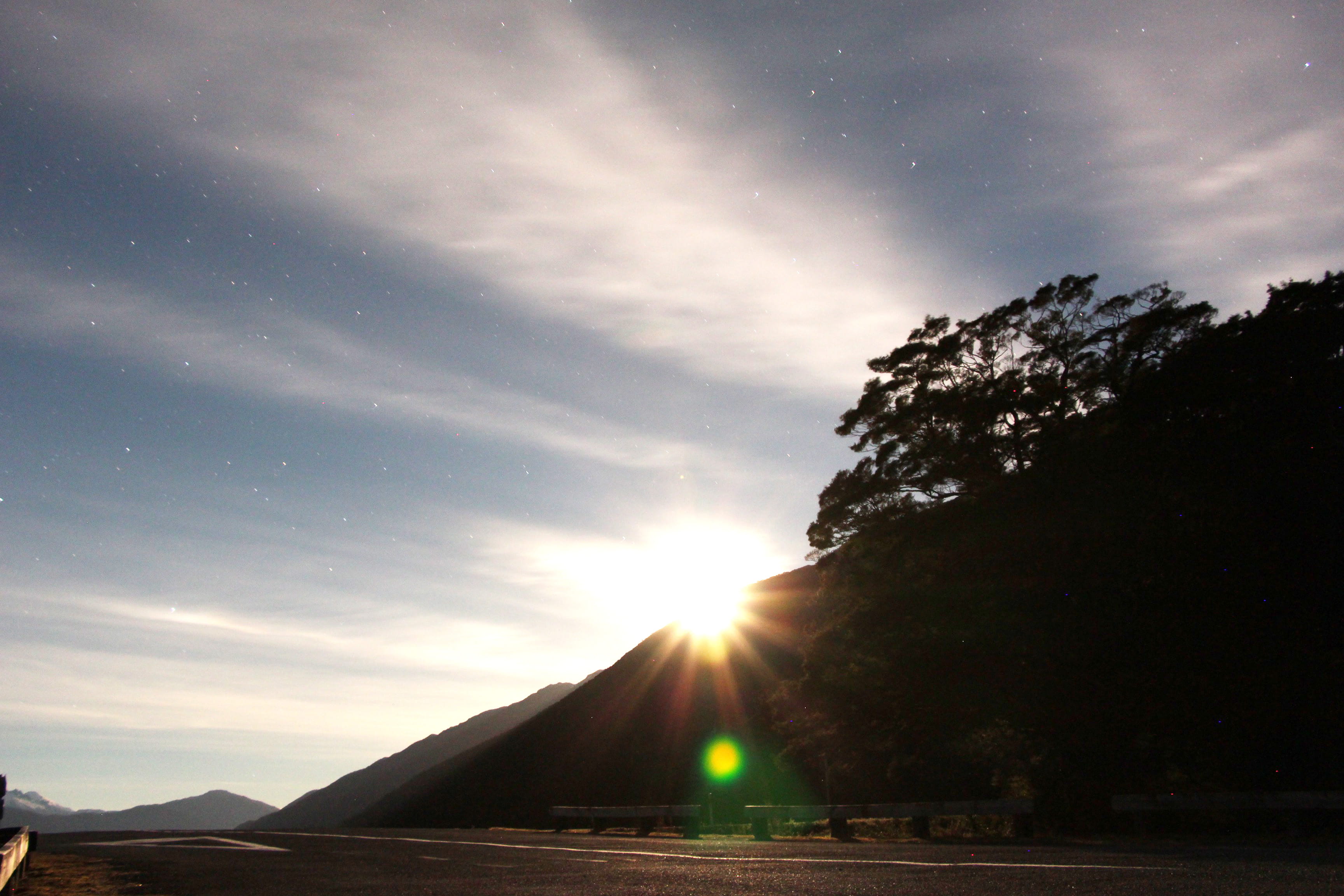 moonrise, no people, bright, lens flare, 2K, scenics - nature, nature, cloud - sky, land, new zealand, stars, mount aspiring national park, sun, sunbeam, HD Wallpaper