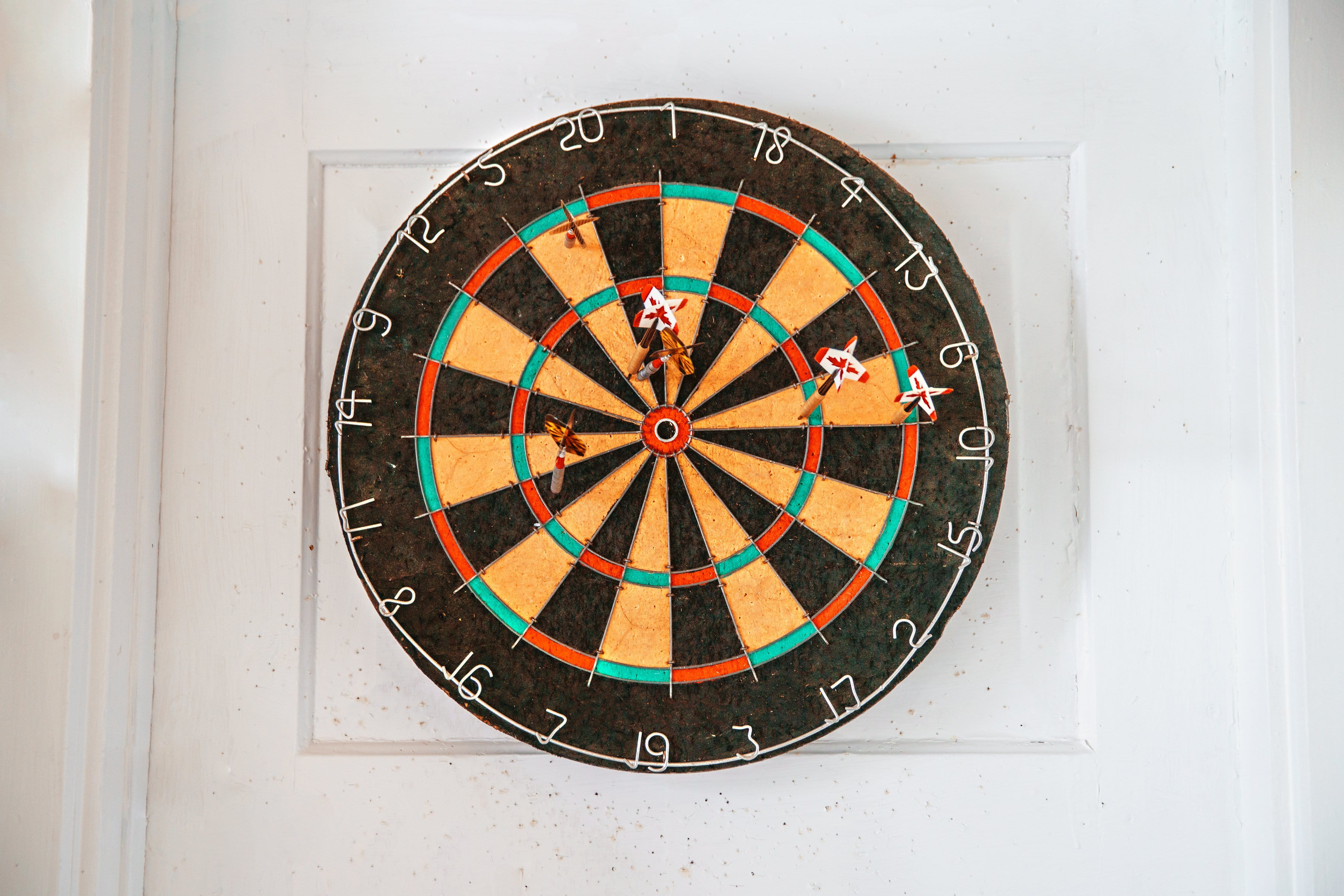 geometric shape, photo, no people, circle, concentric, Fun, multi colored, accuracy, success, indoors, pattern, competition, wall - building feature, shape, HD Wallpaper