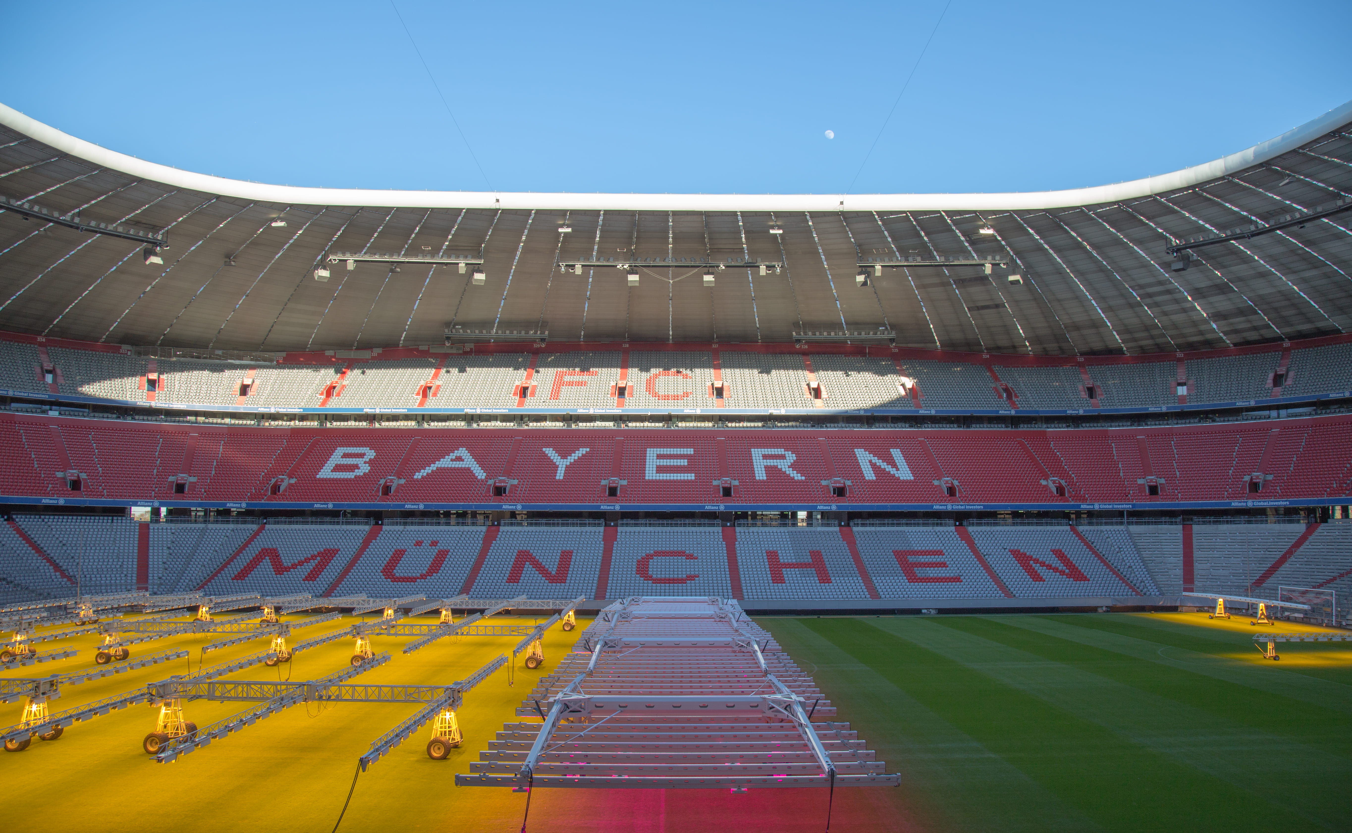 hut, daytime, seat, solar panels, building, competition, architecture, match - sport, sports, soccer, bayern, arena, stadium, day, bleachers, absence, competitive sport, HD Wallpaper
