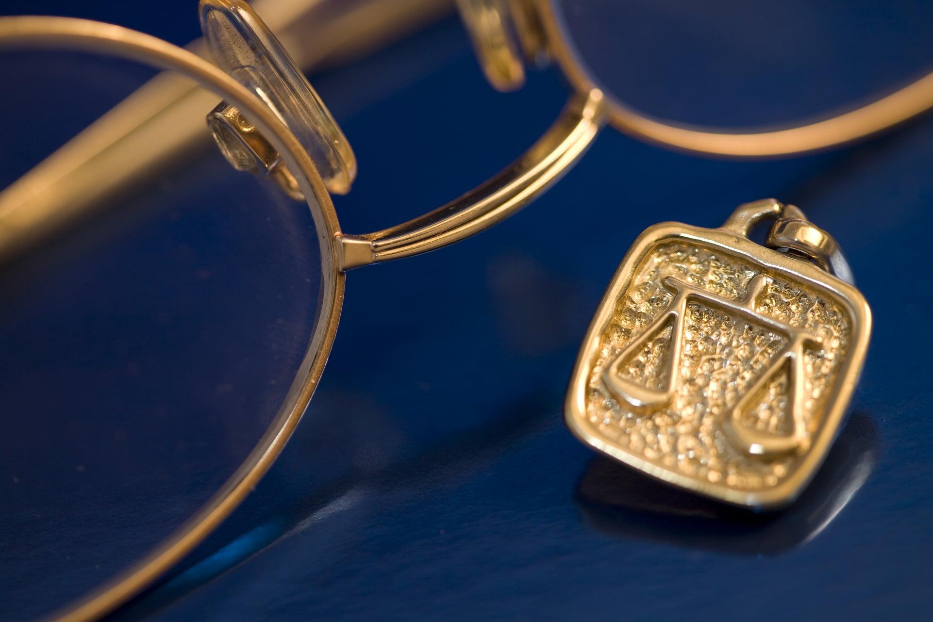 gold, still life, law, luxury, blue background, success, colored, accessory, blue, scale, russia, gold Colored, high angle view, ring, two objects, indoors, HD Wallpaper