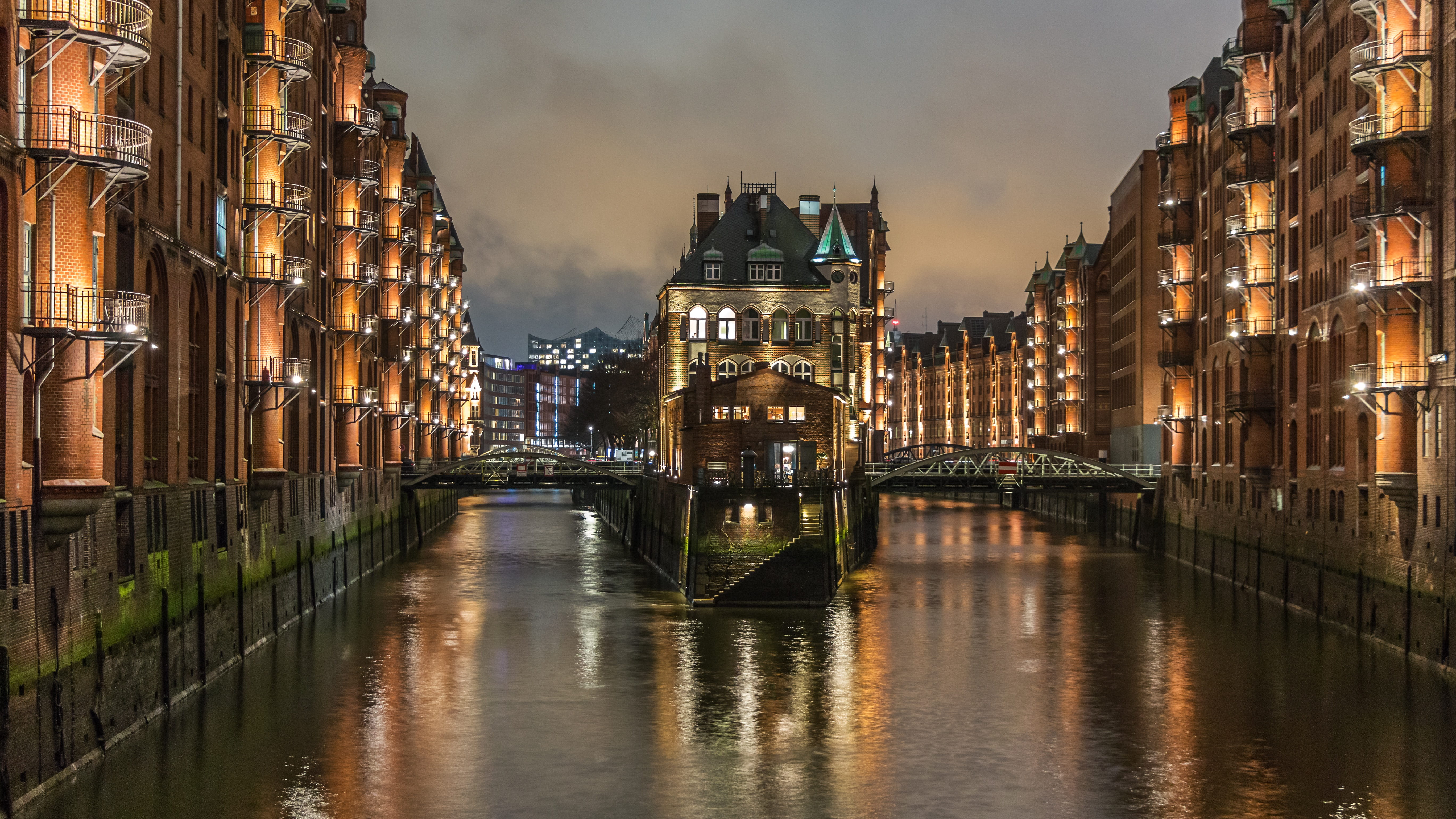 lights, waters, mirroring, canal, sky, elbe philharmonic hall, river, built structure, building exterior, connection, reflections, travel destinations, HD Wallpaper