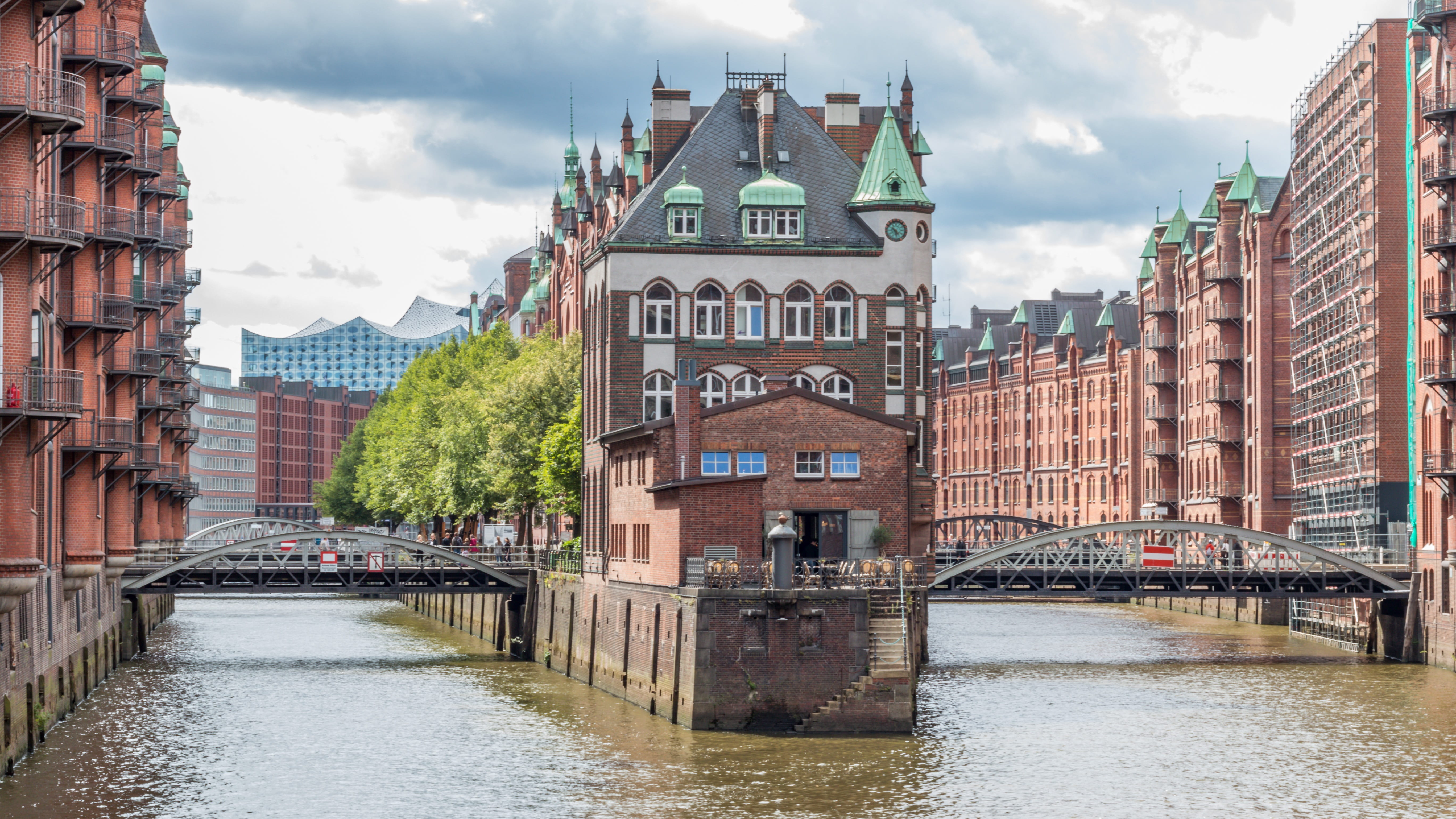 nature, outdoors, building, water, city, cloud - sky, built structure, travel destinations, germany, day, bridge, 5K, building exterior, connection, waterfront, HD Wallpaper