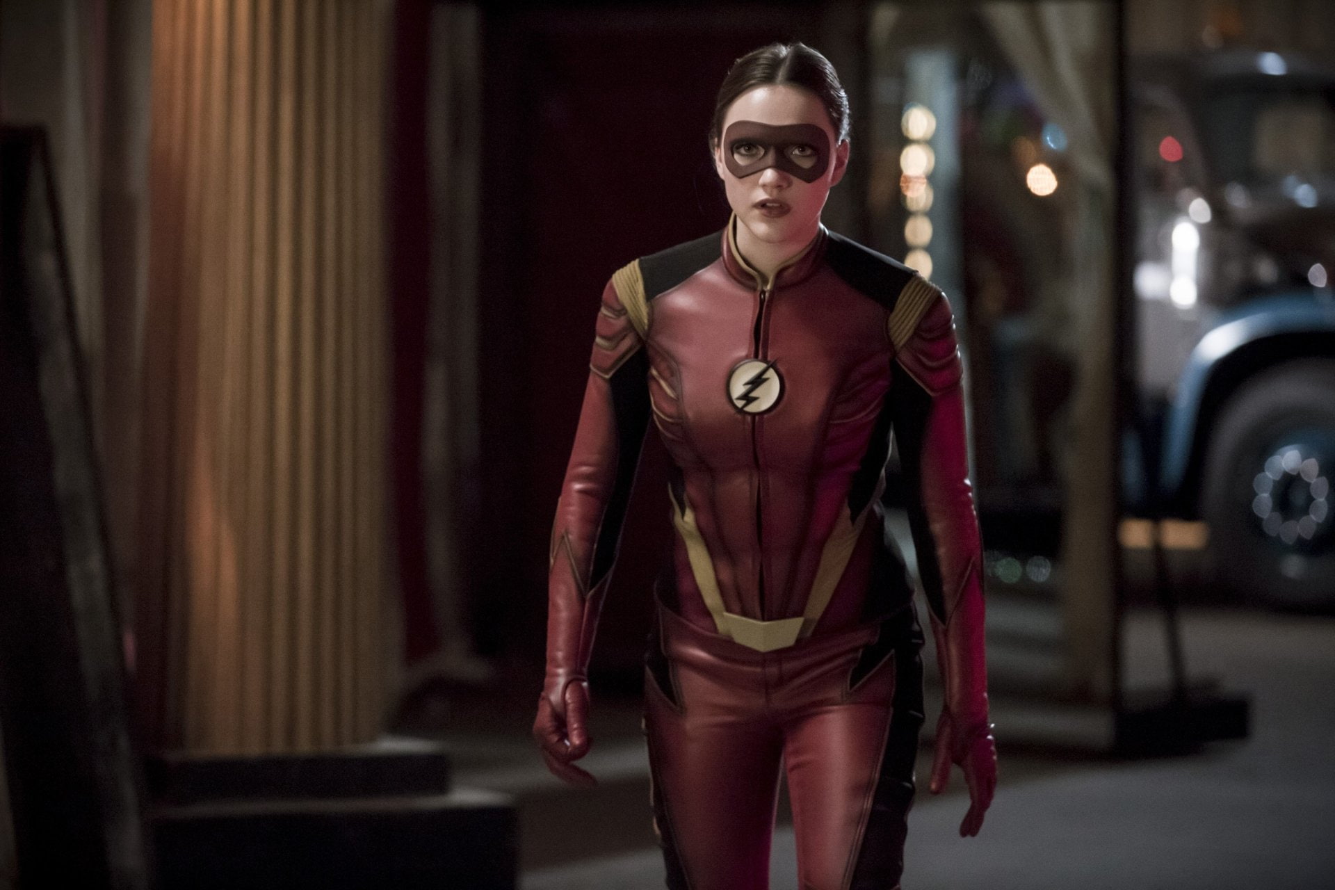 TV Show, fashion, confidence, The Flash (2014), one person, 1080P, attitude, standing, beautiful woman, clothing, Violett Beane, adult, beauty, glasses, HD Wallpaper