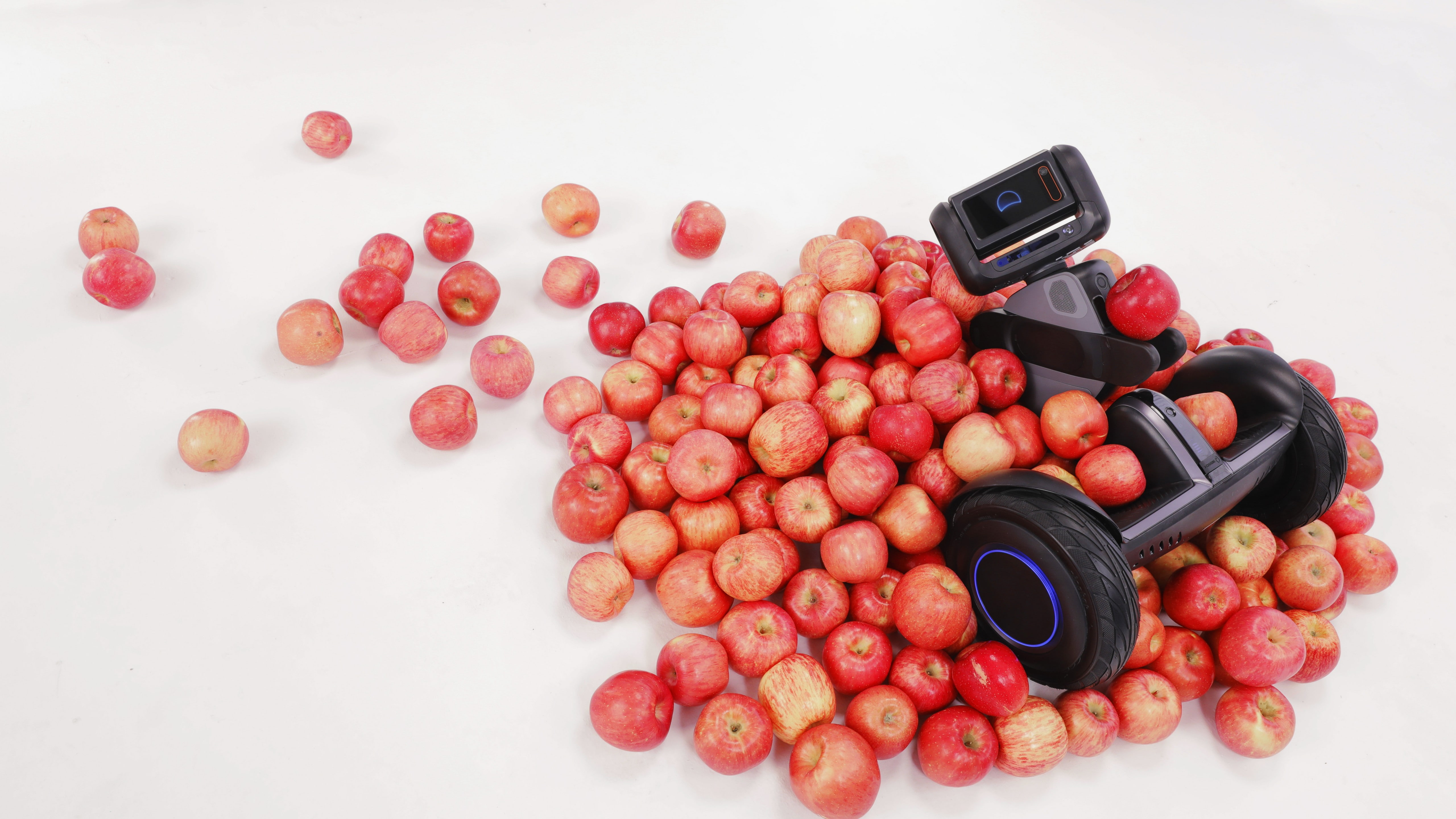 wheels, apples, black, 5k, 5K, Segway Loomo, training, CES 2018, HD Wallpaper