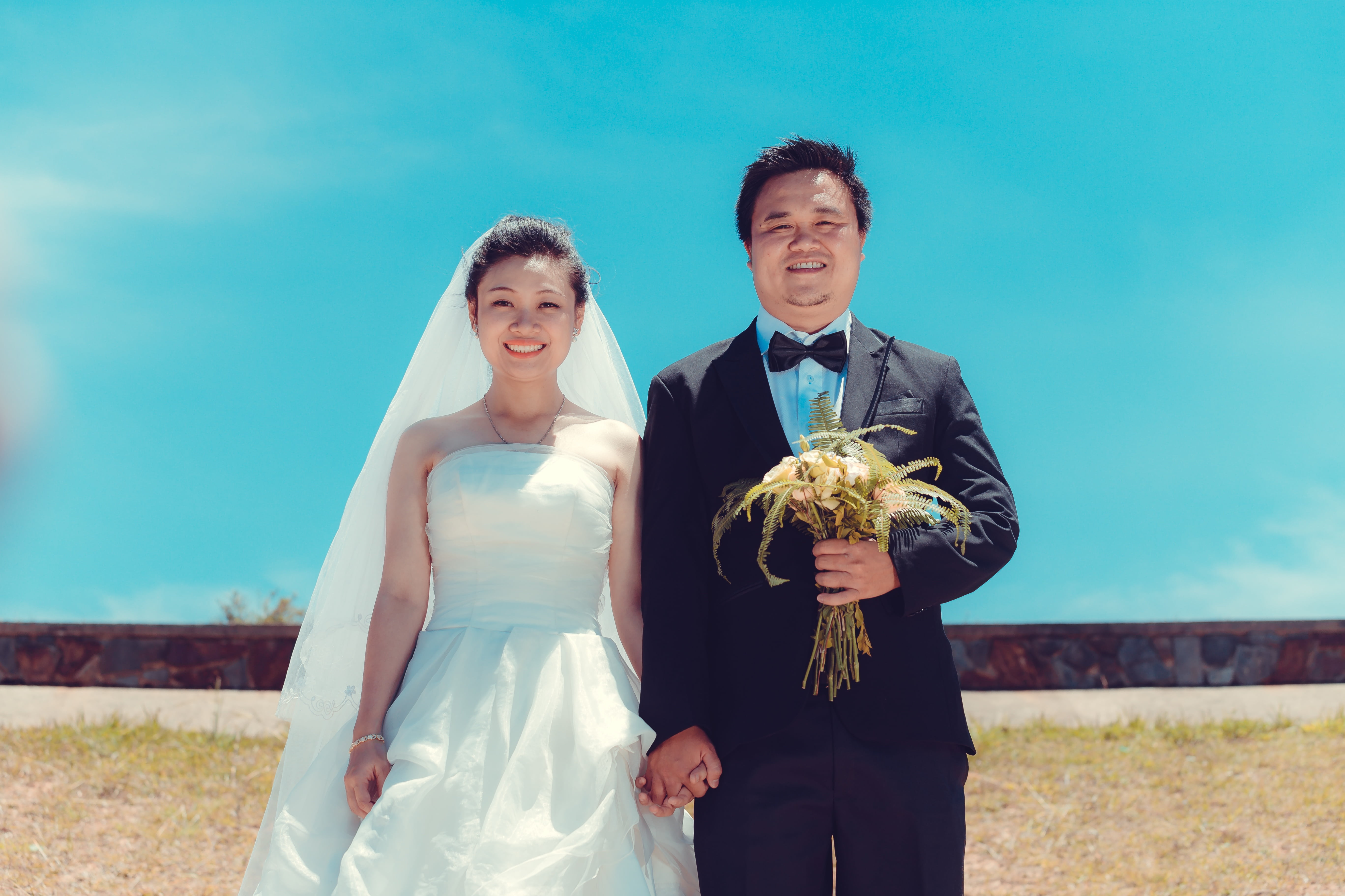 celebration, life events, event, bridegroom, flower, young couple, bouquet, flowering plant, love, married, couple - relationship, wedding ceremony, 5K, HD Wallpaper