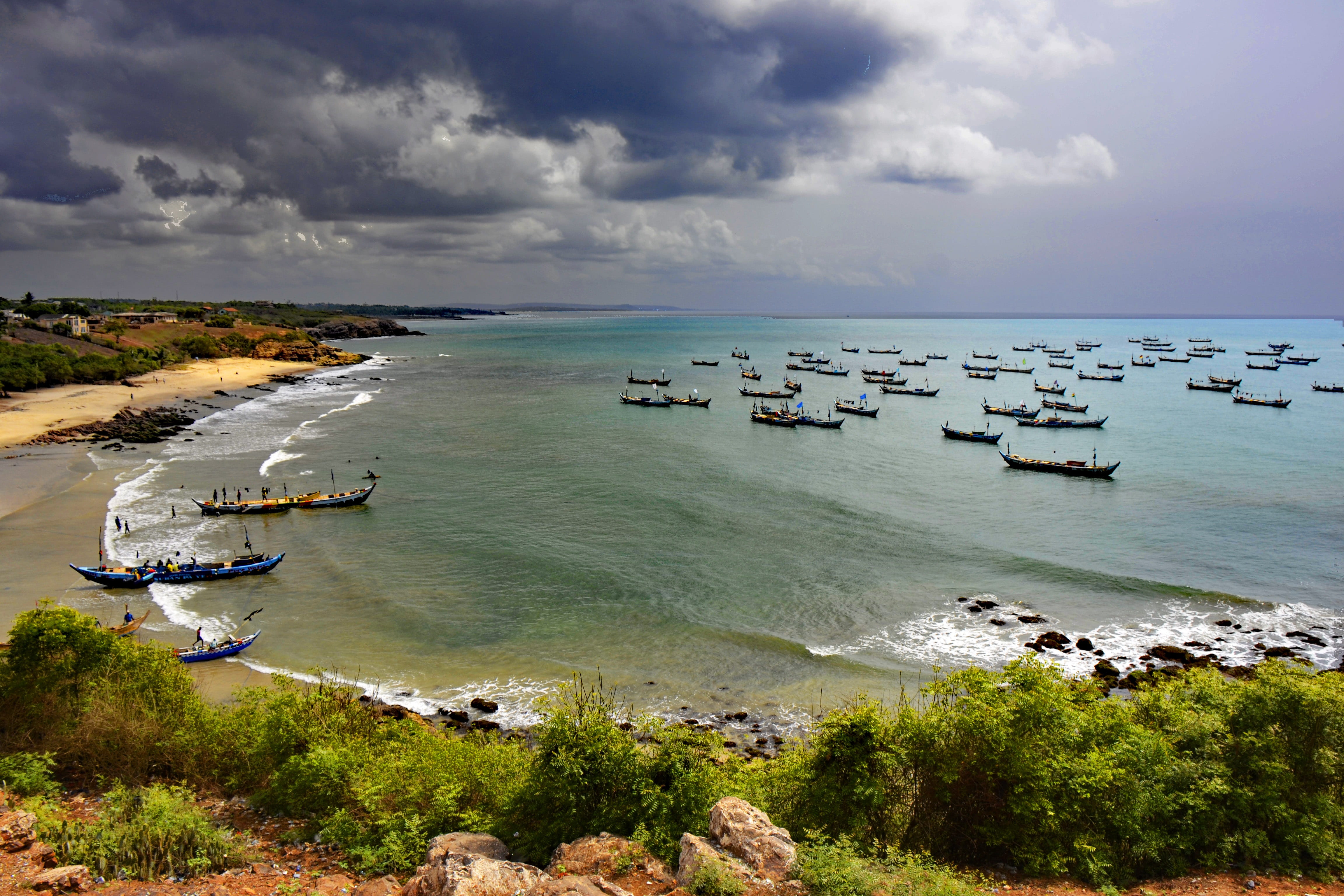 travel, coastline, body, West Africa, boats, cloud - sky, fischer, day, yacht, high angle view, scenics - nature, transportation, Ghana, sky, nature, nautical vessel, HD Wallpaper