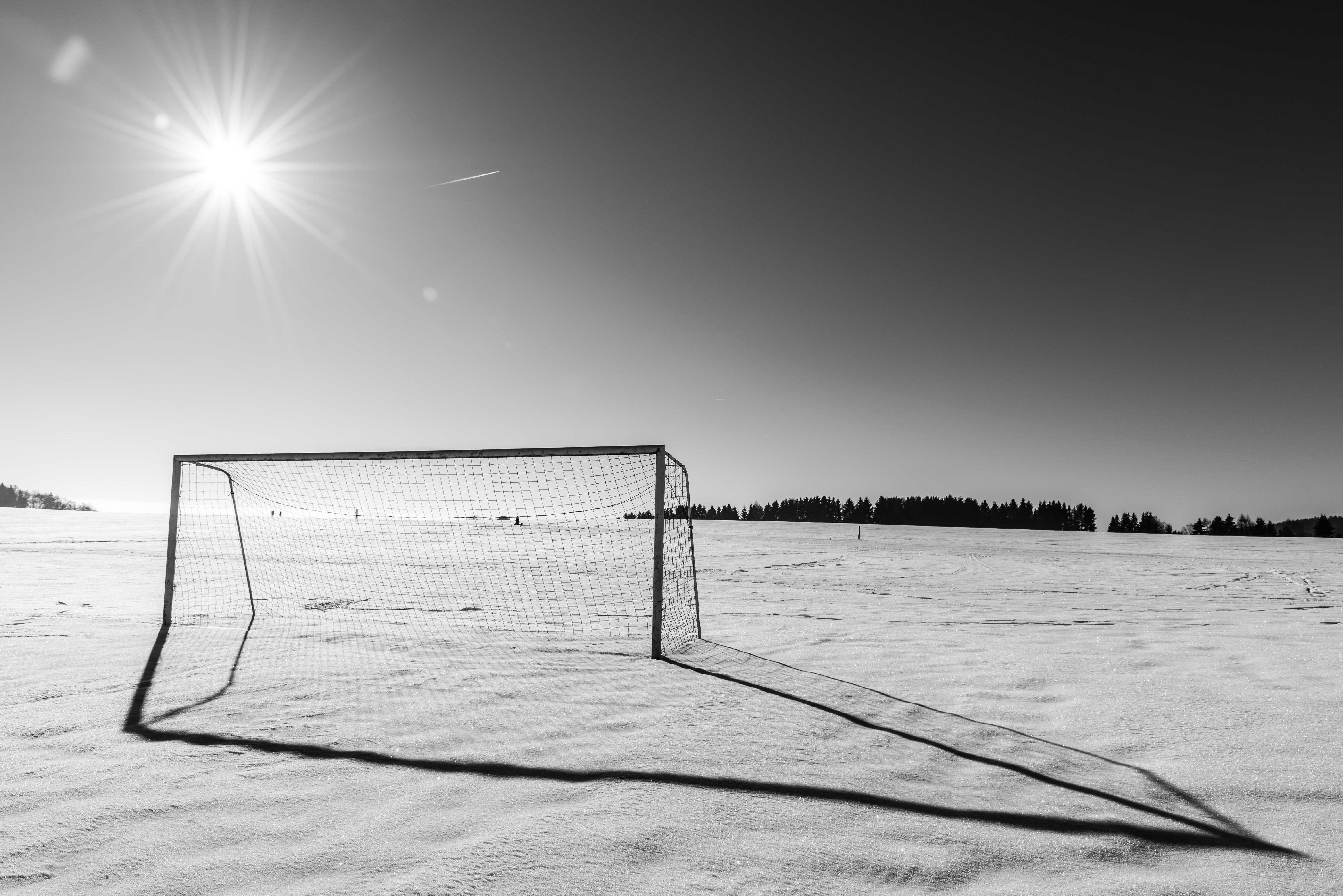 snow, score, photography, net, field, outdoors, soccer field, winter, soccer, 5K, team sport, beauty in nature, no people, sport, playing field, goal post, HD Wallpaper