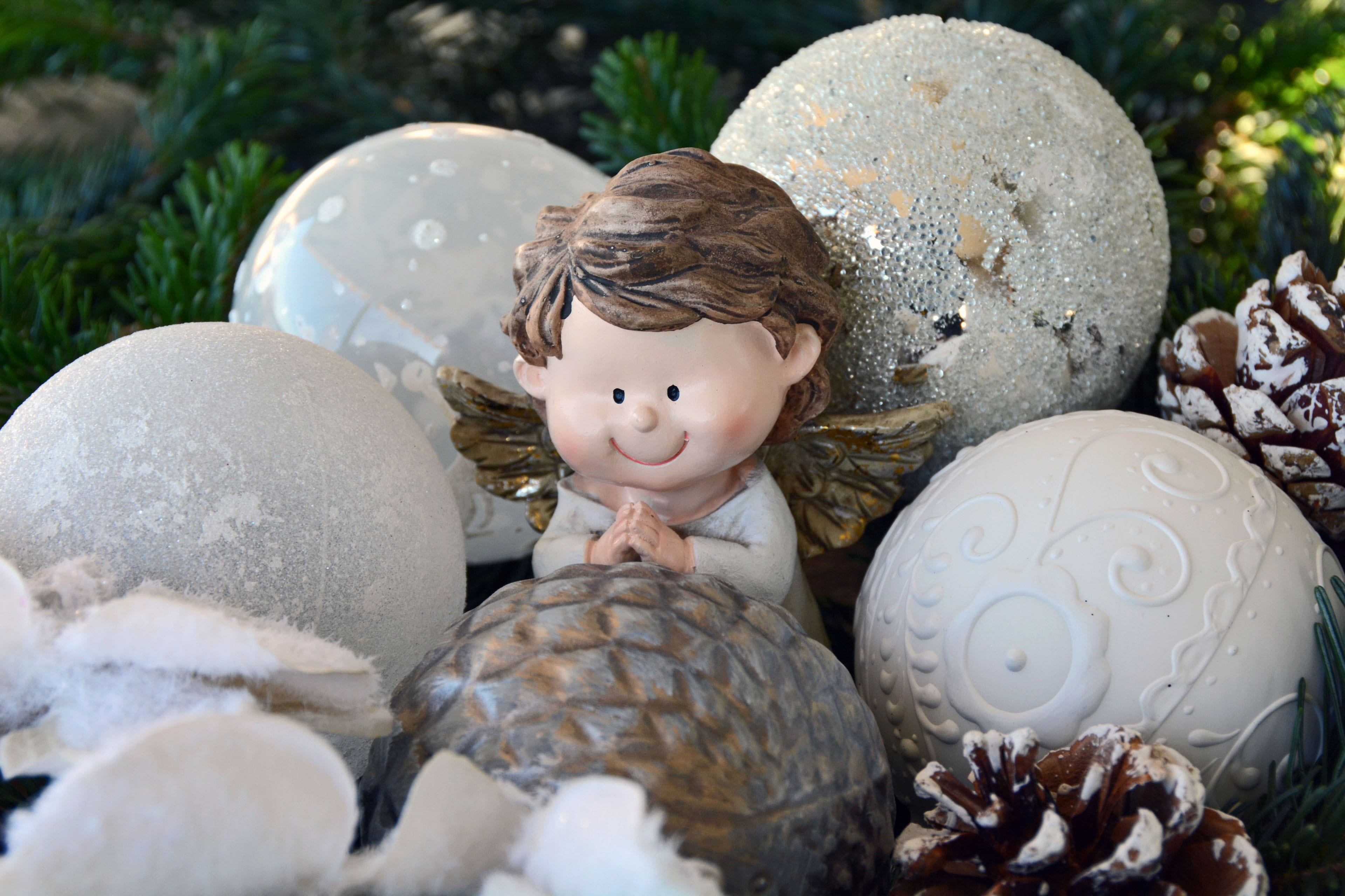 representation, satisfied, figurine, wing, white, advent, angel, food and drink, holly, christmas balls, christmas time, christmas decoration, nature, art and craft, HD Wallpaper