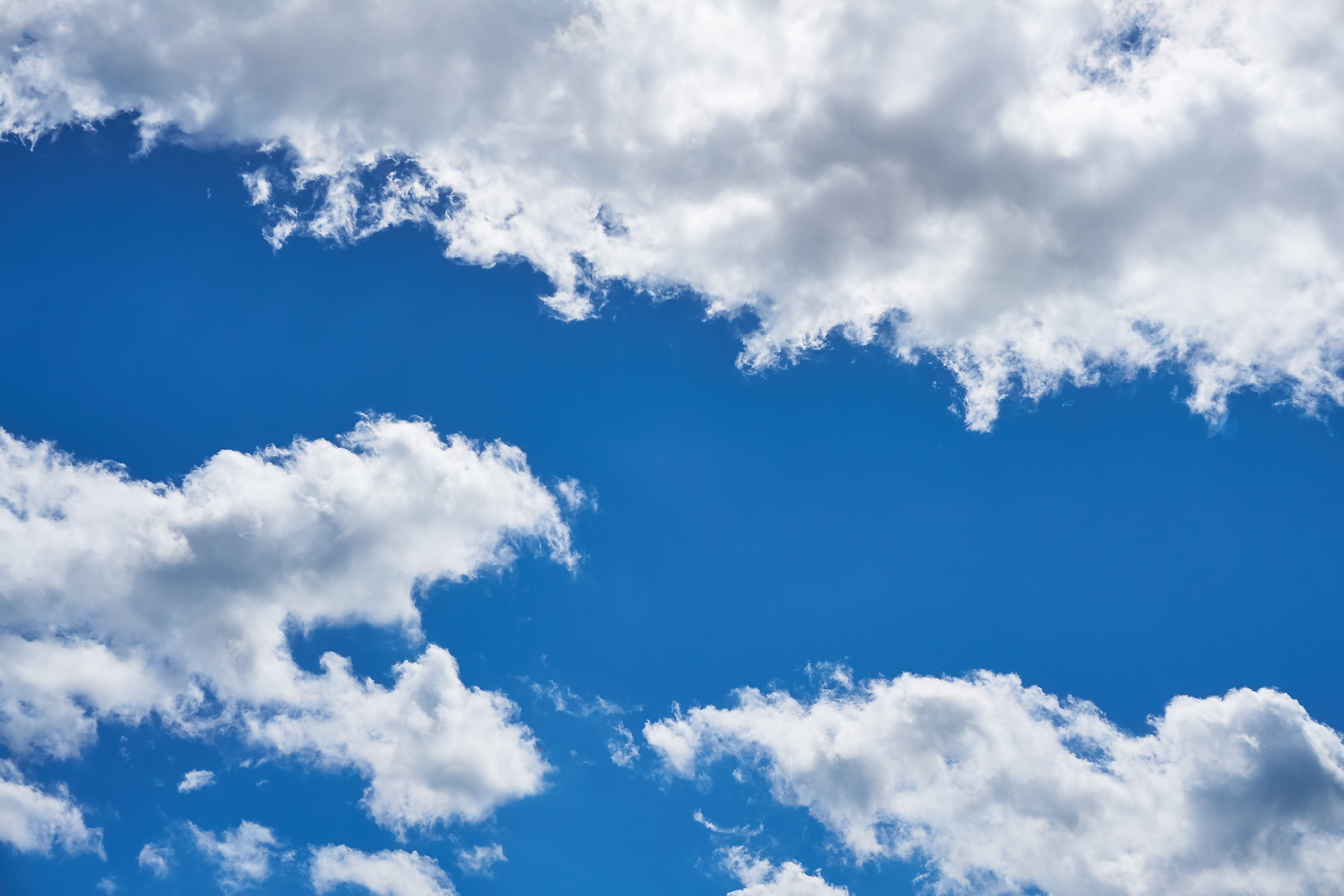 cloud - sky, light, no people, low angle view, white, cloud shapes, covered sky, covered, nature, clouds form, oxygen, cloud formation, cumulus, climate, HD Wallpaper