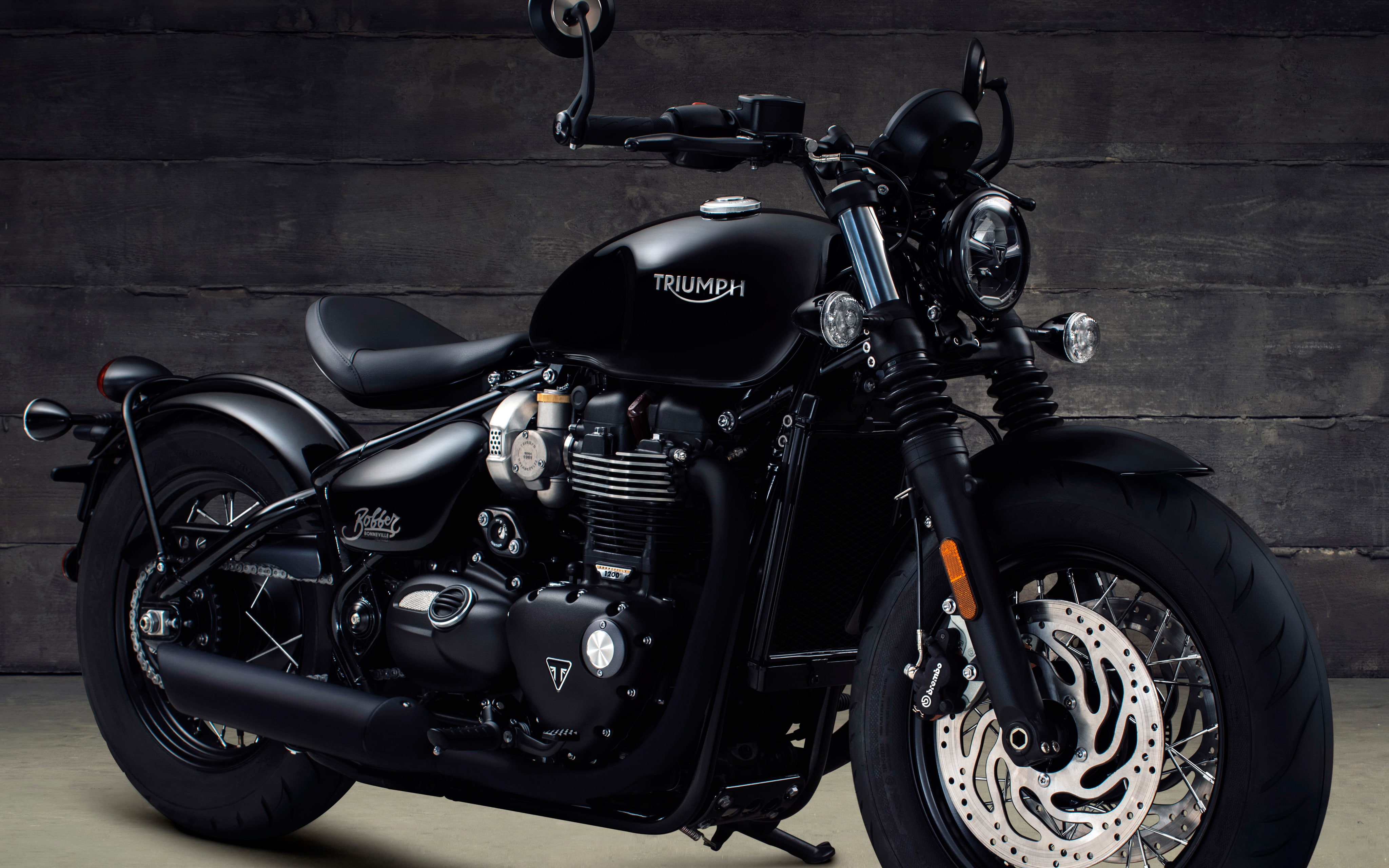 day, k, wall - building feature, mode of transportation, tire, outdoors, city, retro styled, Triumph, Bonneville, motorcycle, travel, parking, motor scooter, HD Wallpaper