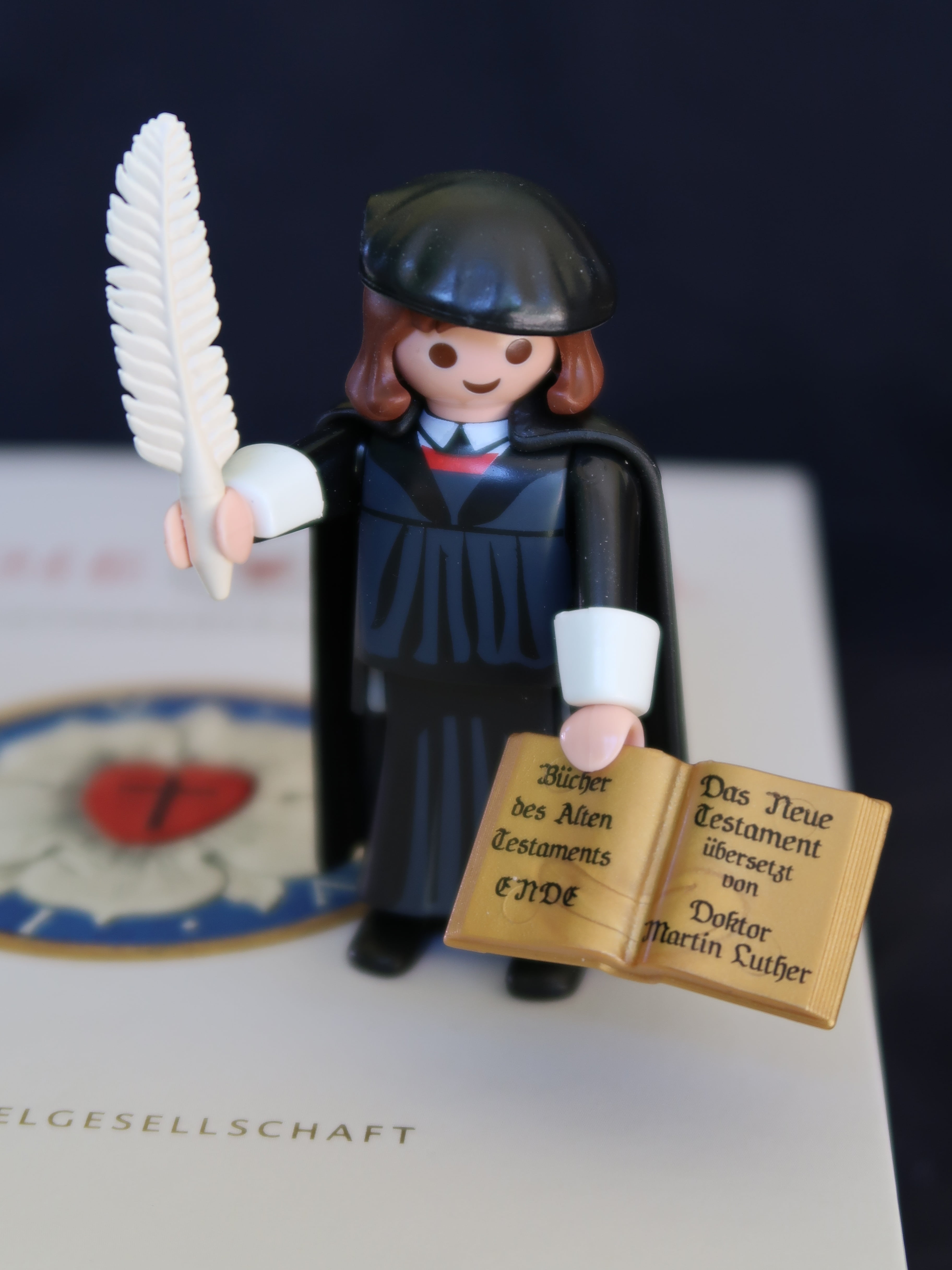 real people, bible, child, reformation, males, focus on foreground, costume, luther year, table, martin luther, text, playmobil, lifestyles, one person, Phone HD Wallpaper