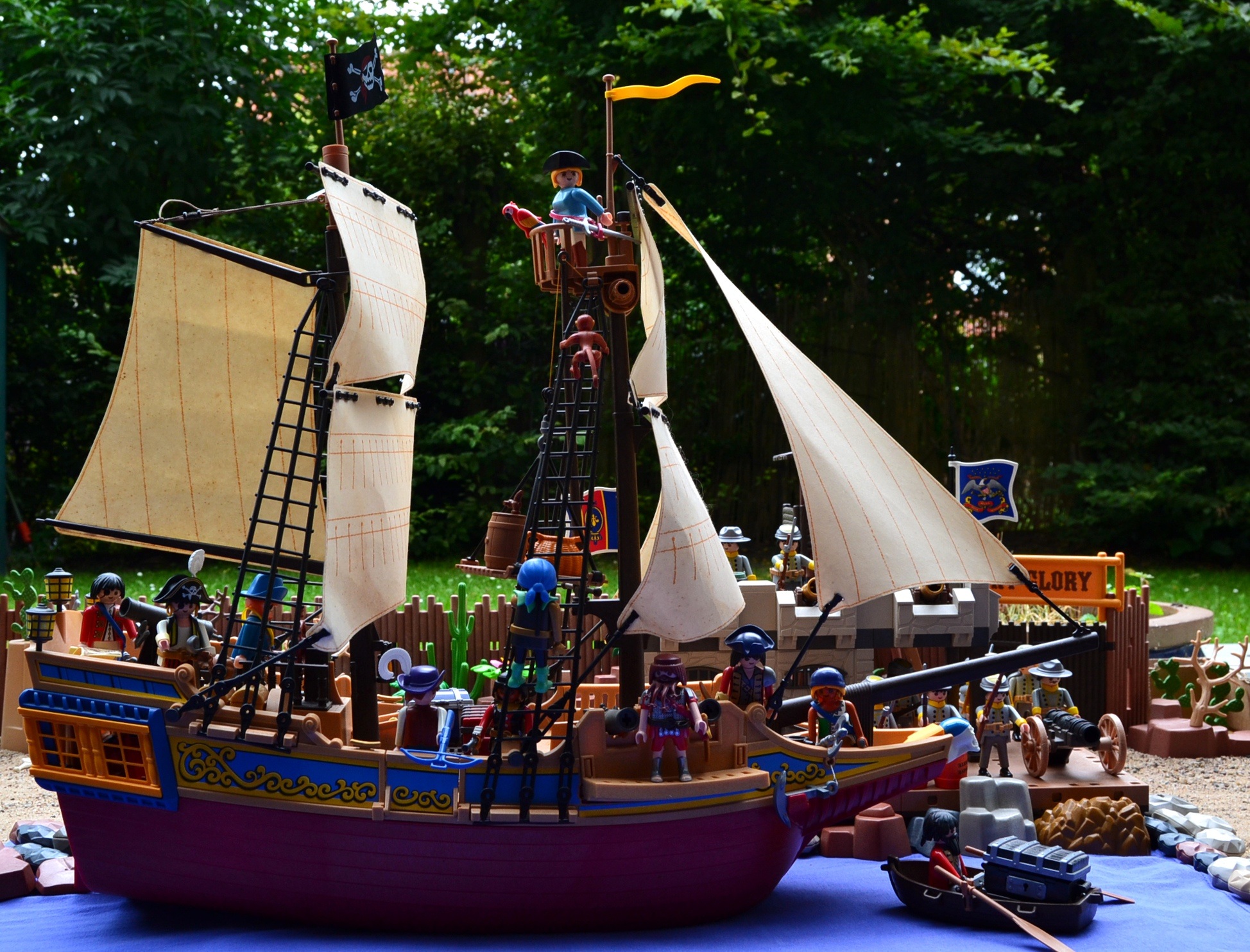 tree, incidental people, sailboat, transportation, confederate, 1080P, mode of transportation, toys, adventure, pirate ship, playmobil, sailing vessel, HD Wallpaper