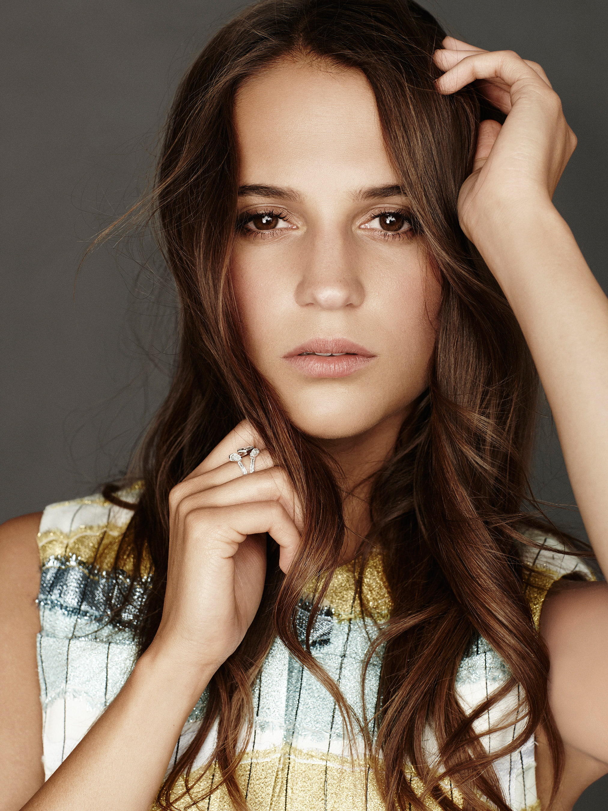 one person, contemplation, human hair, 2K, long hair, young adult, women, studio shot, headshot, actress, beautiful woman, hair, fashion, young women, Phone HD Wallpaper