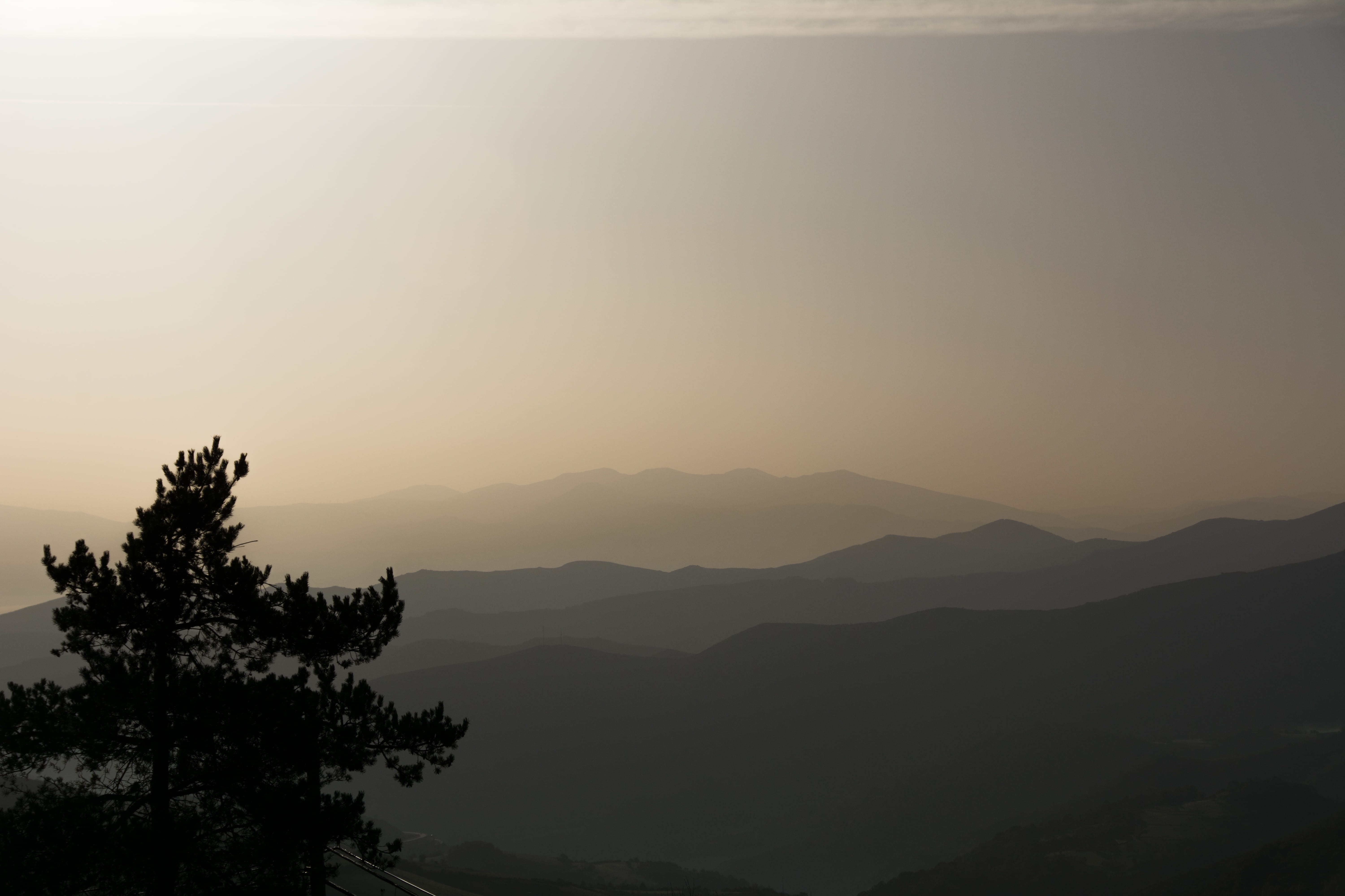 pilgrimage, nature, scenics - nature, landscape, remote, gradient, mountain, sky, earthpics, tree, 5K, copy space, silhouette, mountain range, no people, HD Wallpaper
