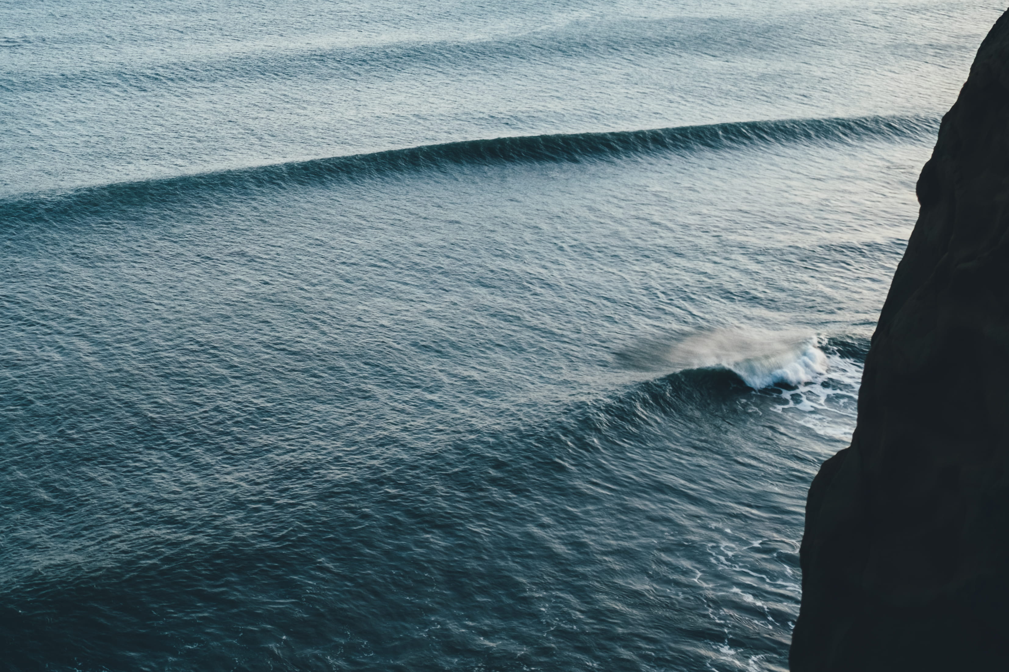 land, no people, aquatic sport, newzealand, surfing, mahia, power in nature, waterfront, ocean, beauty in nature, day, blue, mahia peninsula, new zealand, HD Wallpaper