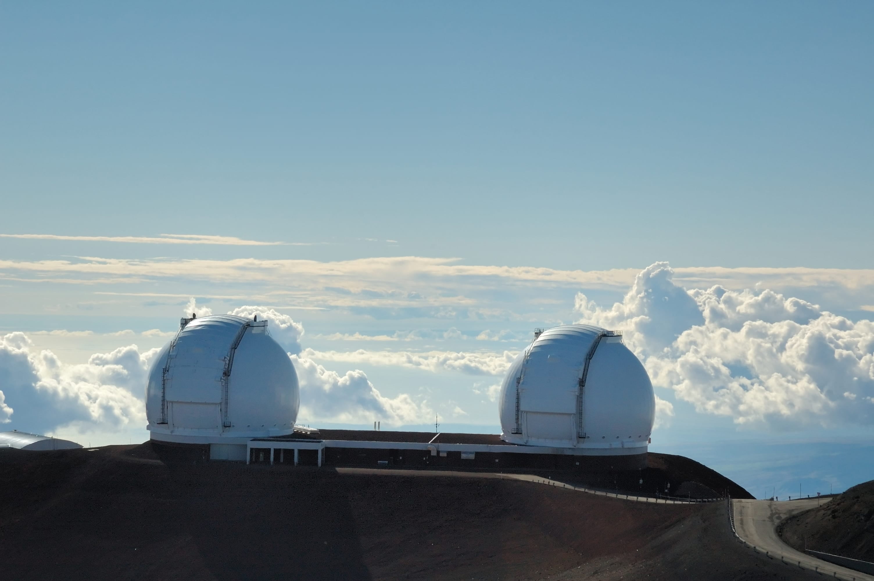 big, architecture, dome, telescope, landscape, cloud - sky, satellite dish, keck, day, photography, science, global communications, volcano, white, travel destinations, HD Wallpaper