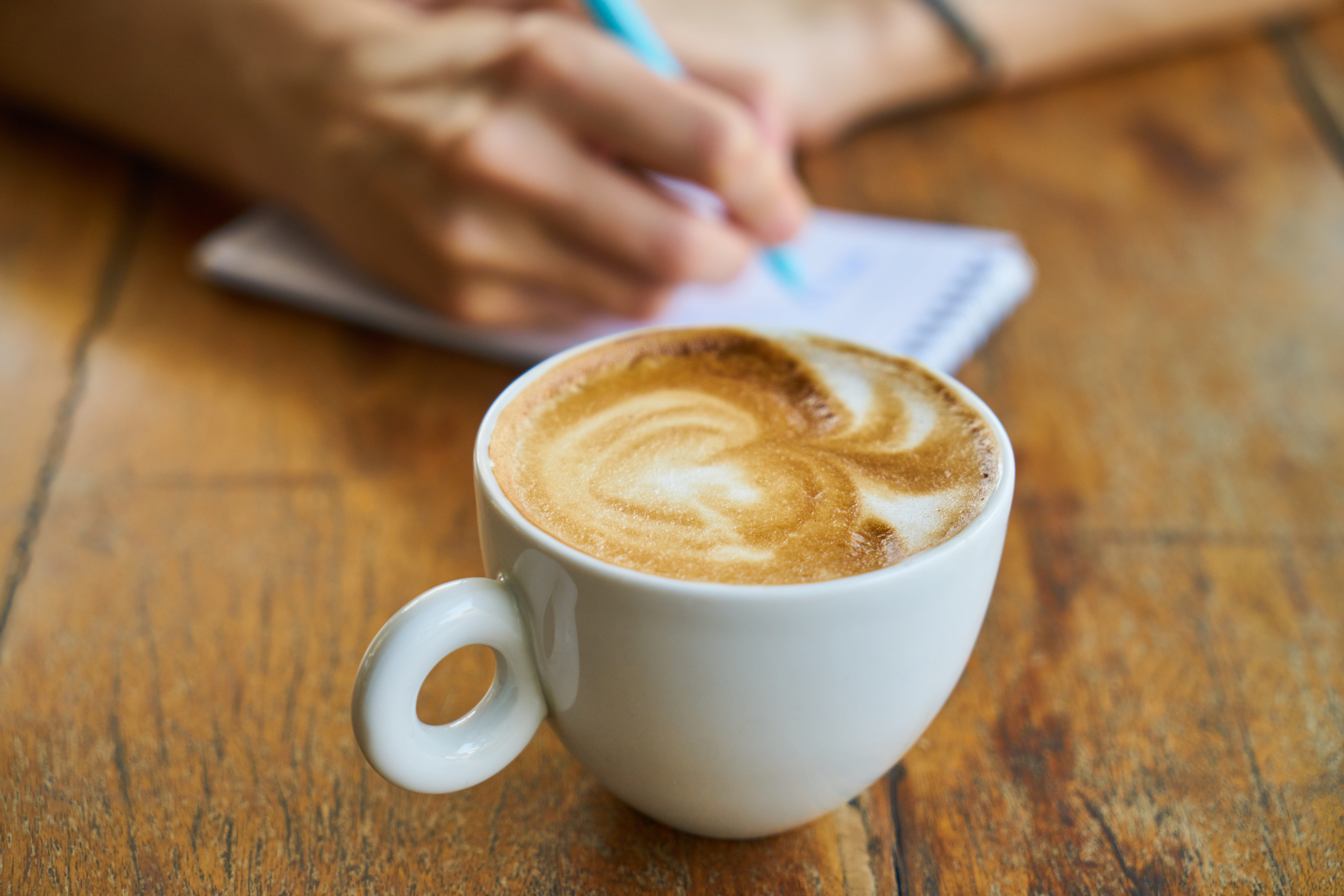 crockery, to write, manuscript, background, espresso, work, cup, restaurant, blue, book, human hand, hand, white, Latte, Coffee, idea, frothy drink, saucer, HD Wallpaper