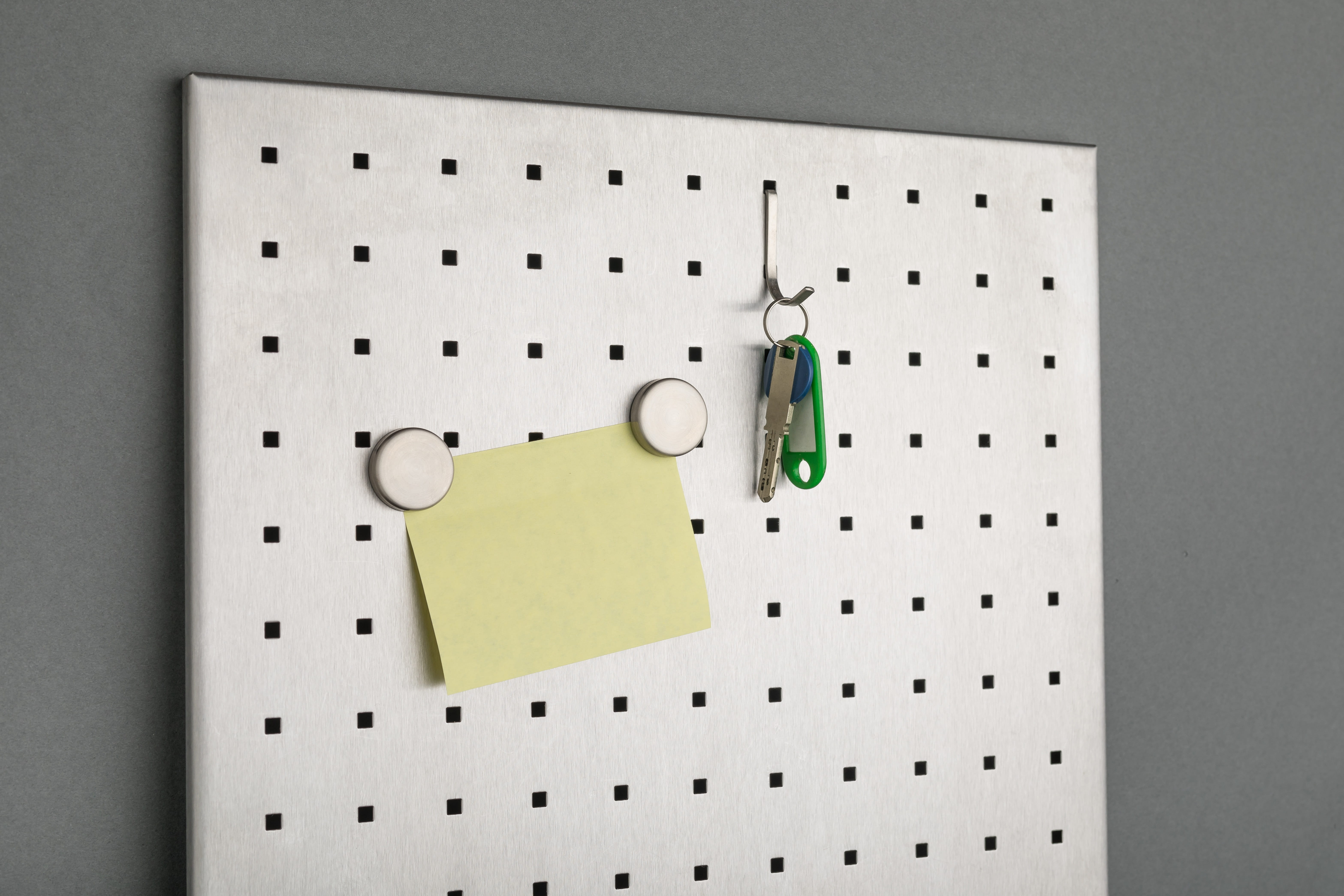 niro, message, no people, post it, handout, stainless steel, indoors, reminder, yellow, order, tablet, to do, embassy, memo pad, metal, time, smiling, remember, HD Wallpaper