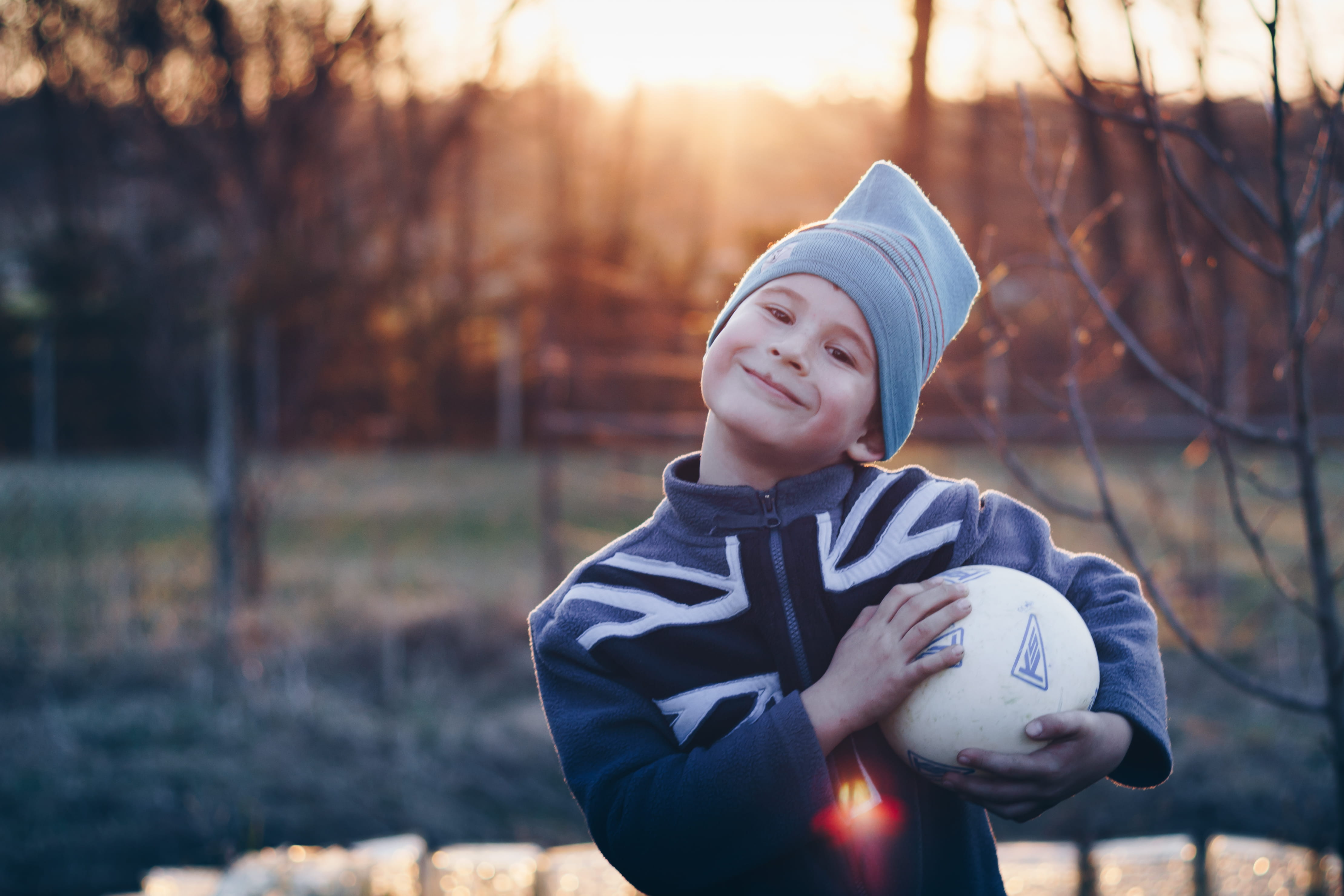 kid, smile, lifestyles, innocence, outdoors, nature, print, blue, outdoor, clothing, united, warm clothing, blur, portrait, looking at camera, little, child, HD Wallpaper