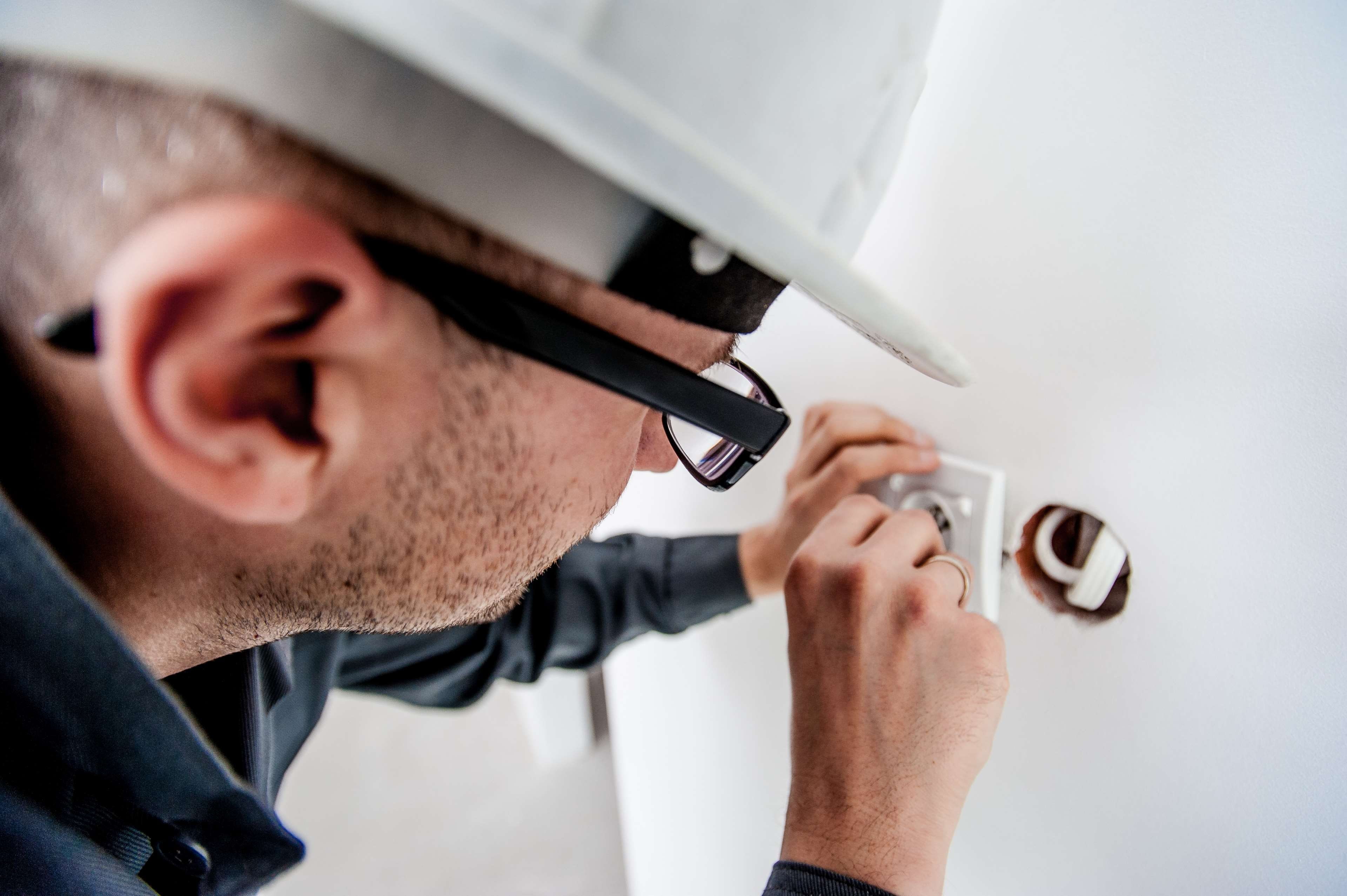 electric, holding, close-up, side view, indoors, man, development, building, corporation, male, examining, adult, safety, factory, electrician, industrial, HD Wallpaper