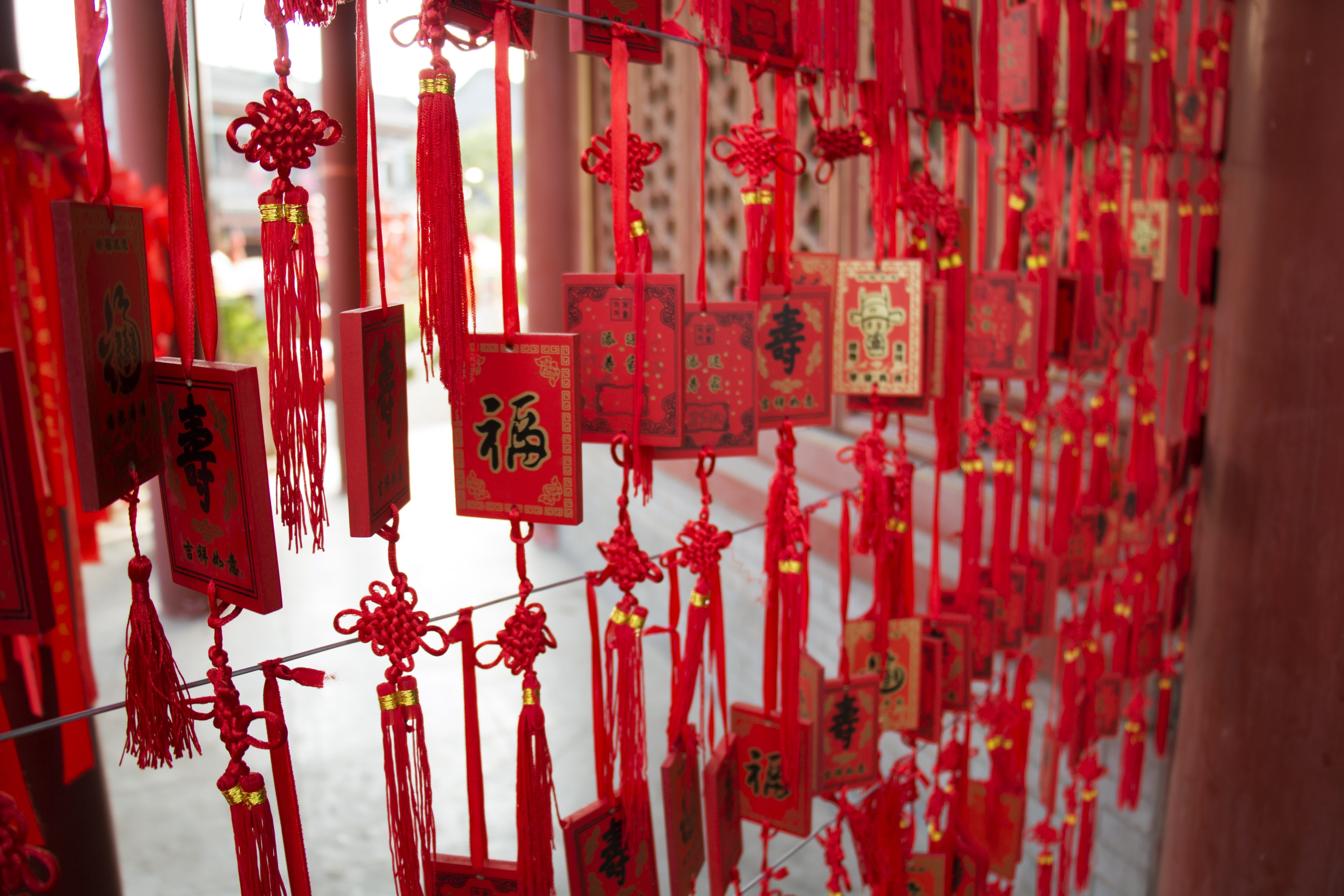 decors, non-western script, script, positive emotion, tassels, red board, spirituality, lot, china, hanging, chinese new year, shrine, aspirations, belief, HD Wallpaper