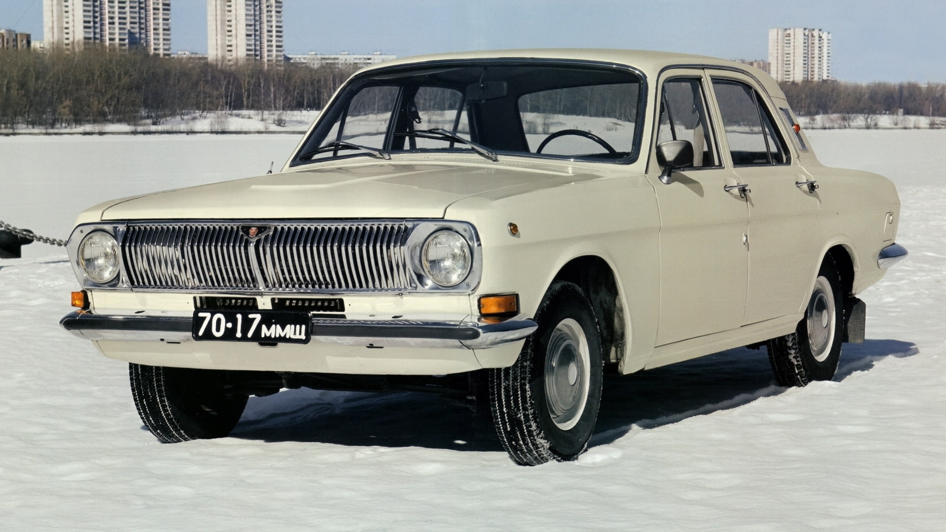 USSR, building exterior, stationary, Volga, 1080P, winter, built structure, mode of transportation, focus on foreground, car, snow, land vehicle, wheel, HD Wallpaper