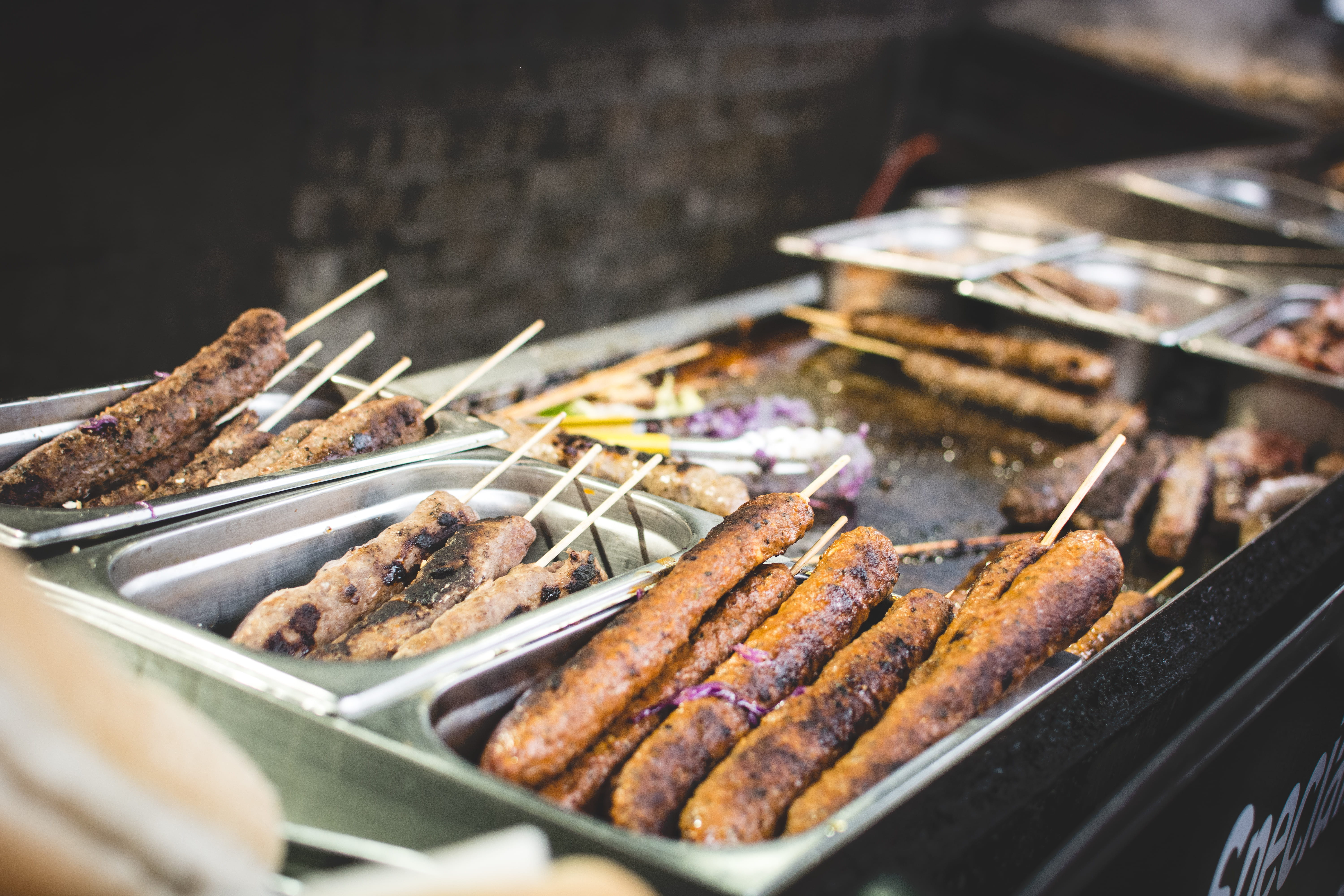 meat, close-up, no people, smoke - Physical Structure, barbecue Grill, for sale, wellbeing, pork, food and drink, grilling, selective focus, skewer, outdoors, HD Wallpaper