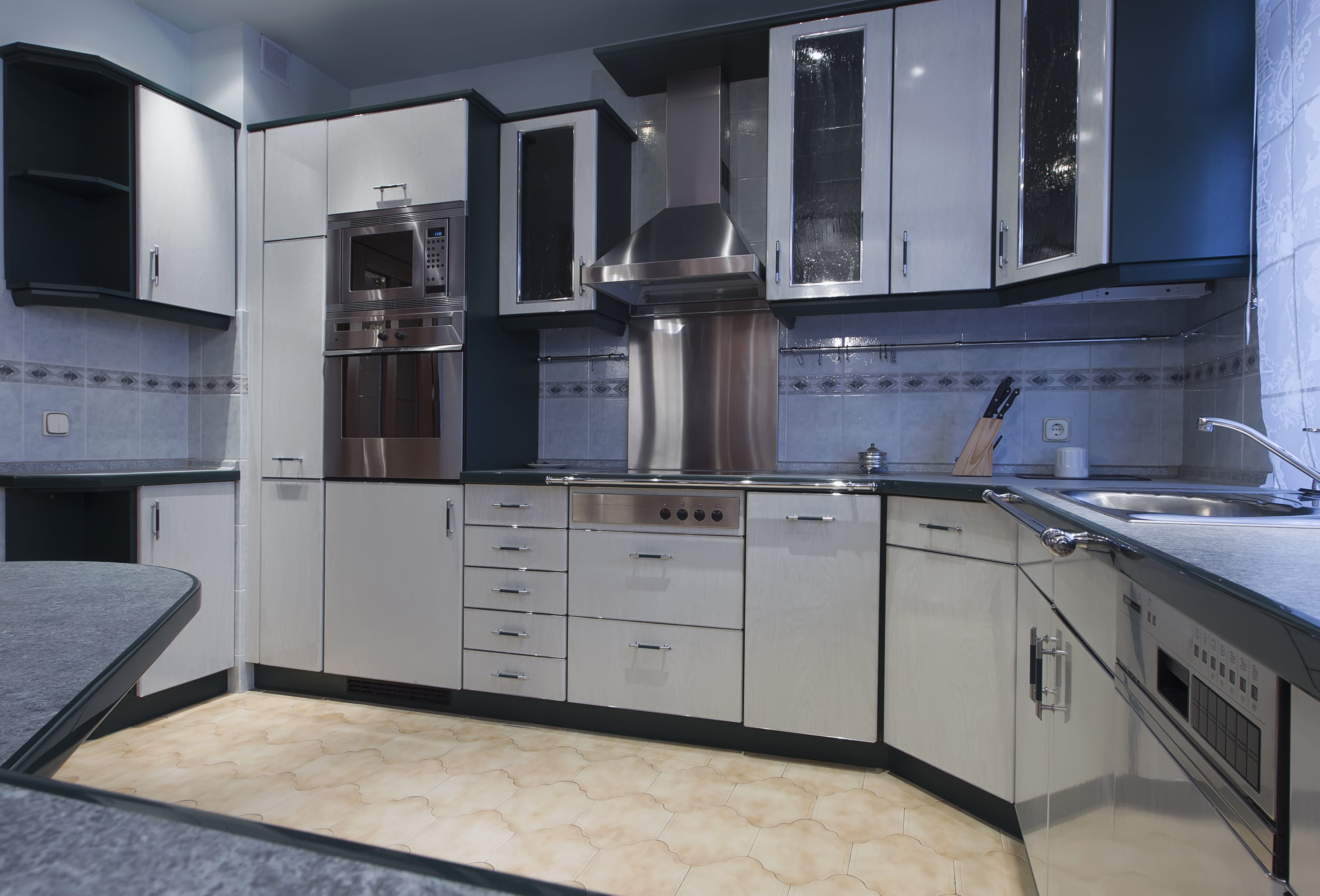 photo, absence, stainless Steel, table, home Interior, glass - material, white, residential Building, appliance, science, steel, 2K, decor, house, sink, HD Wallpaper