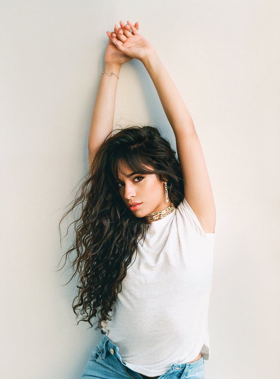 brunette, simple background, women, cuban, 720P, singer, long hair, Camila Cabello, Phone HD Wallpaper
