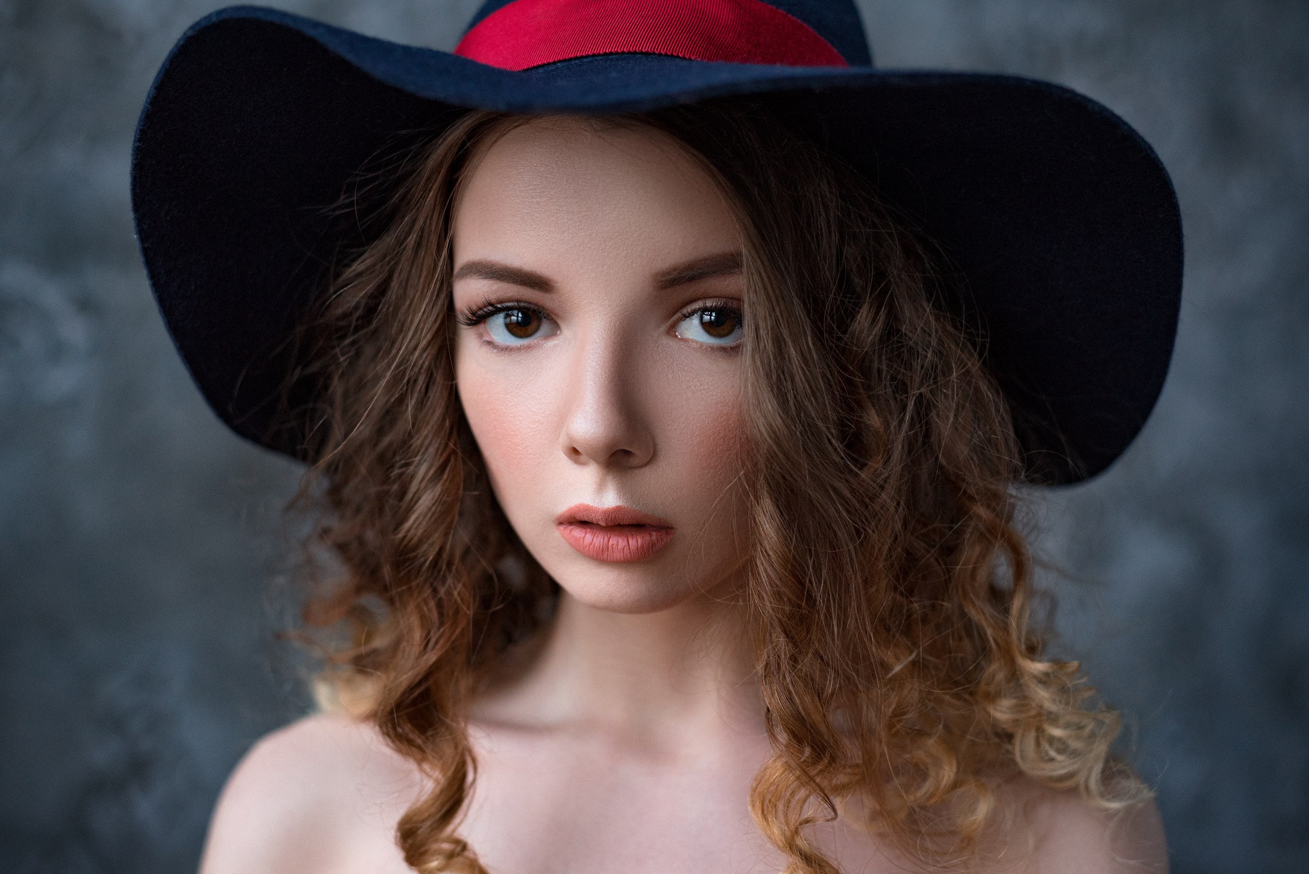 adult, body part, one person, brunette, looking at camera, glamour, indoors, Venera Gudkova, model, beautiful people, women, face, women indoors, headshot, HD Wallpaper